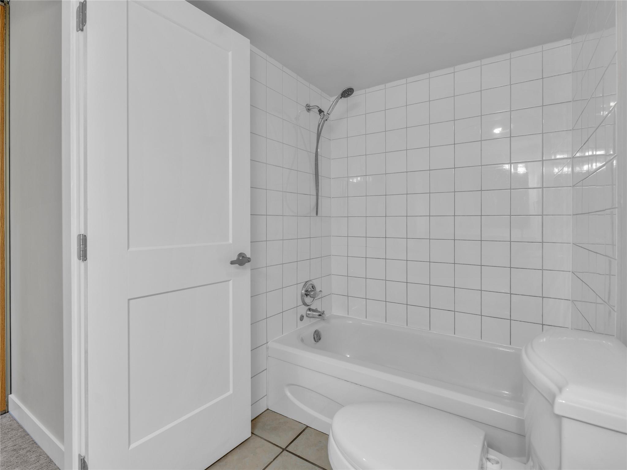 110 Skaha Place 105 Penticton V2A 7L1