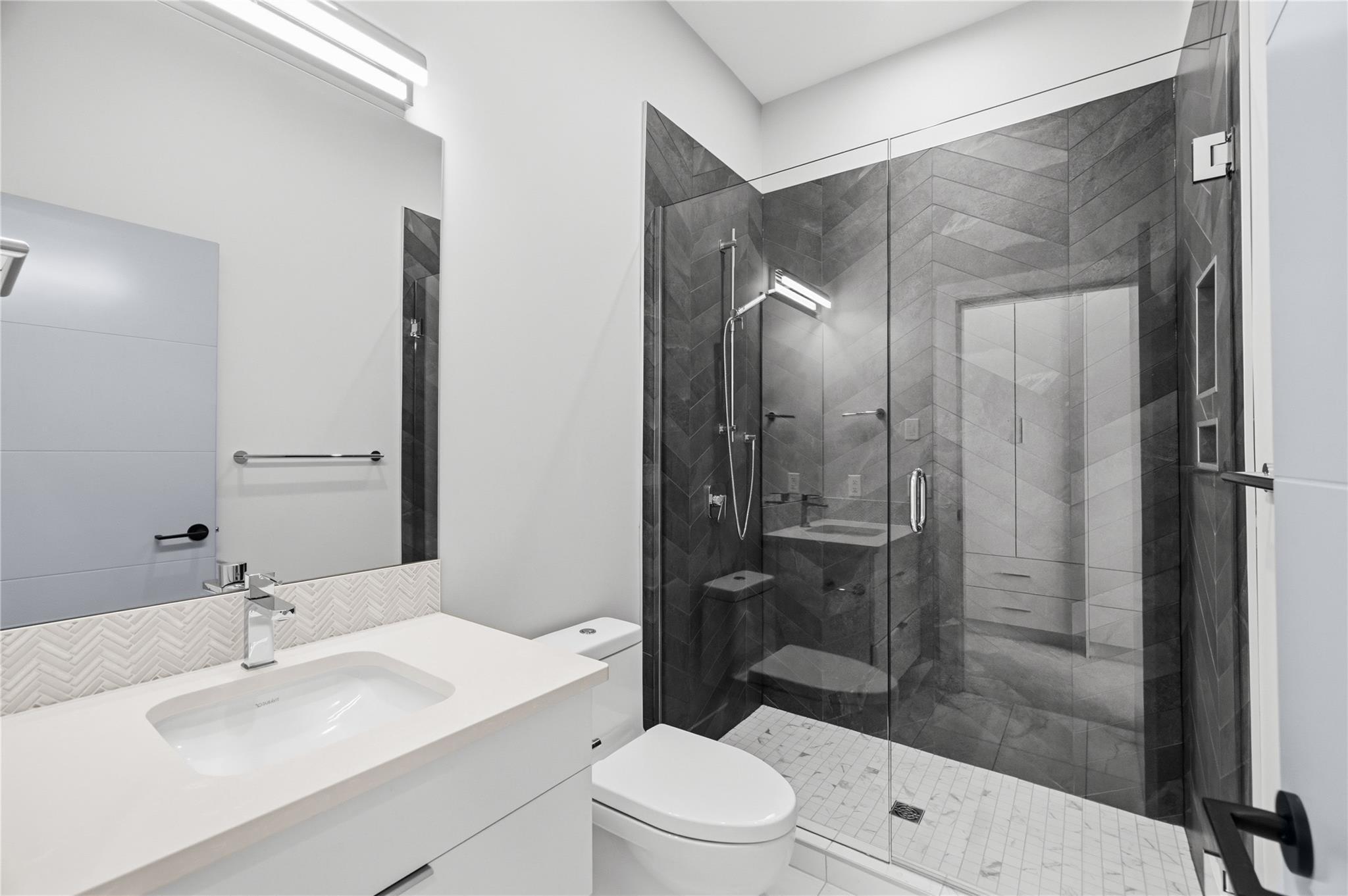 1106 Syer Road Penticton V2A 9G4