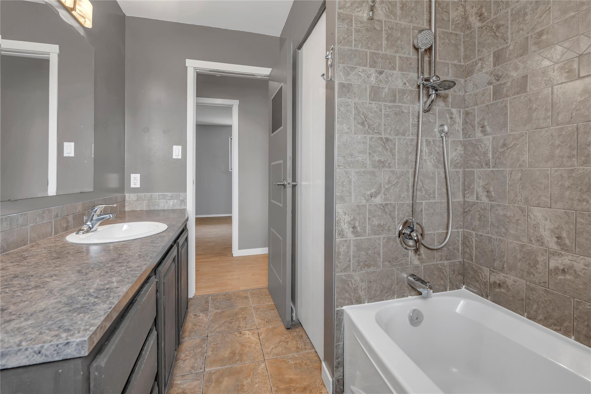2550 Wiltse Drive Penticton V2A 7X5