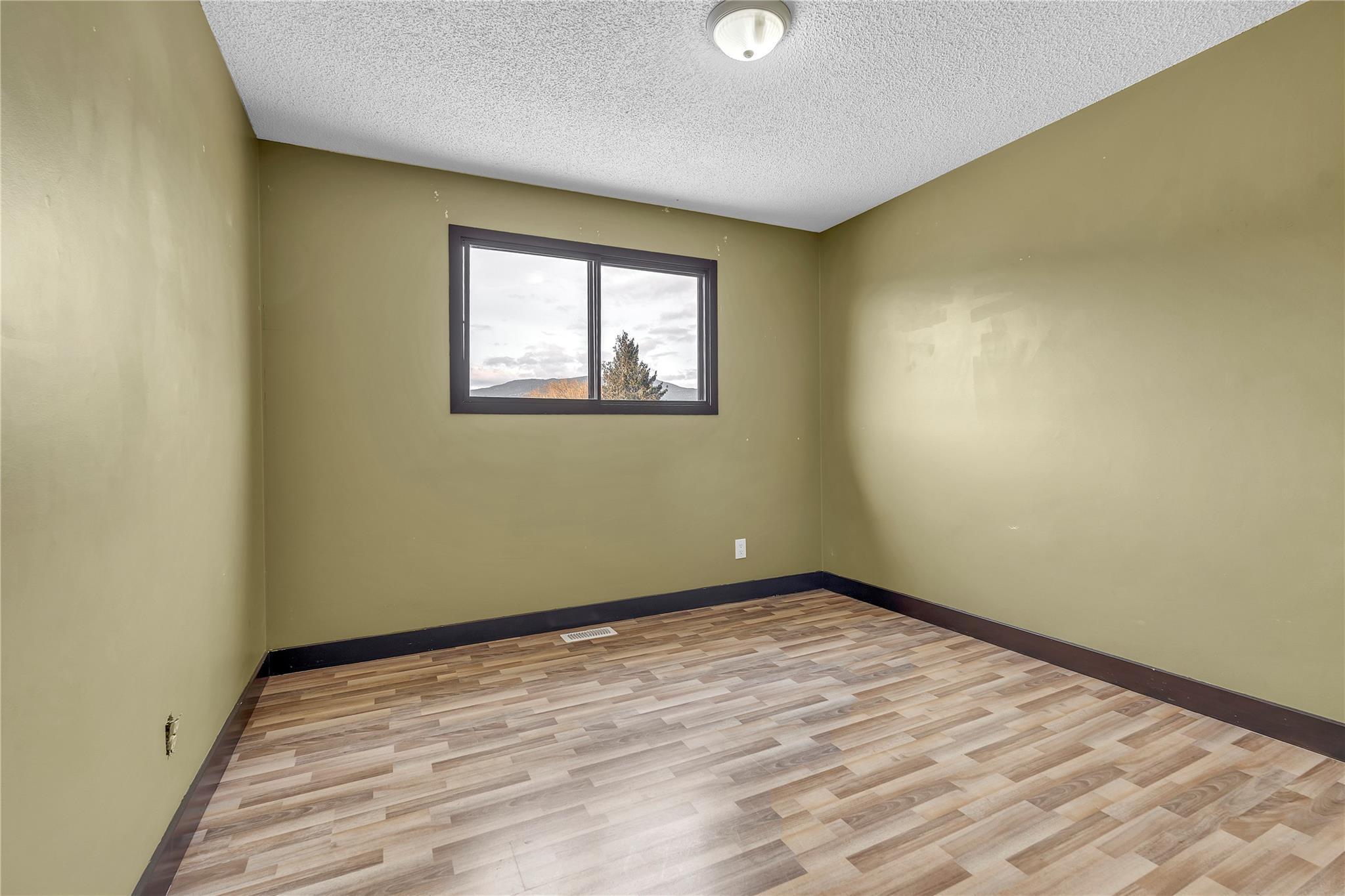 2550 Wiltse Drive Penticton V2A 7X5