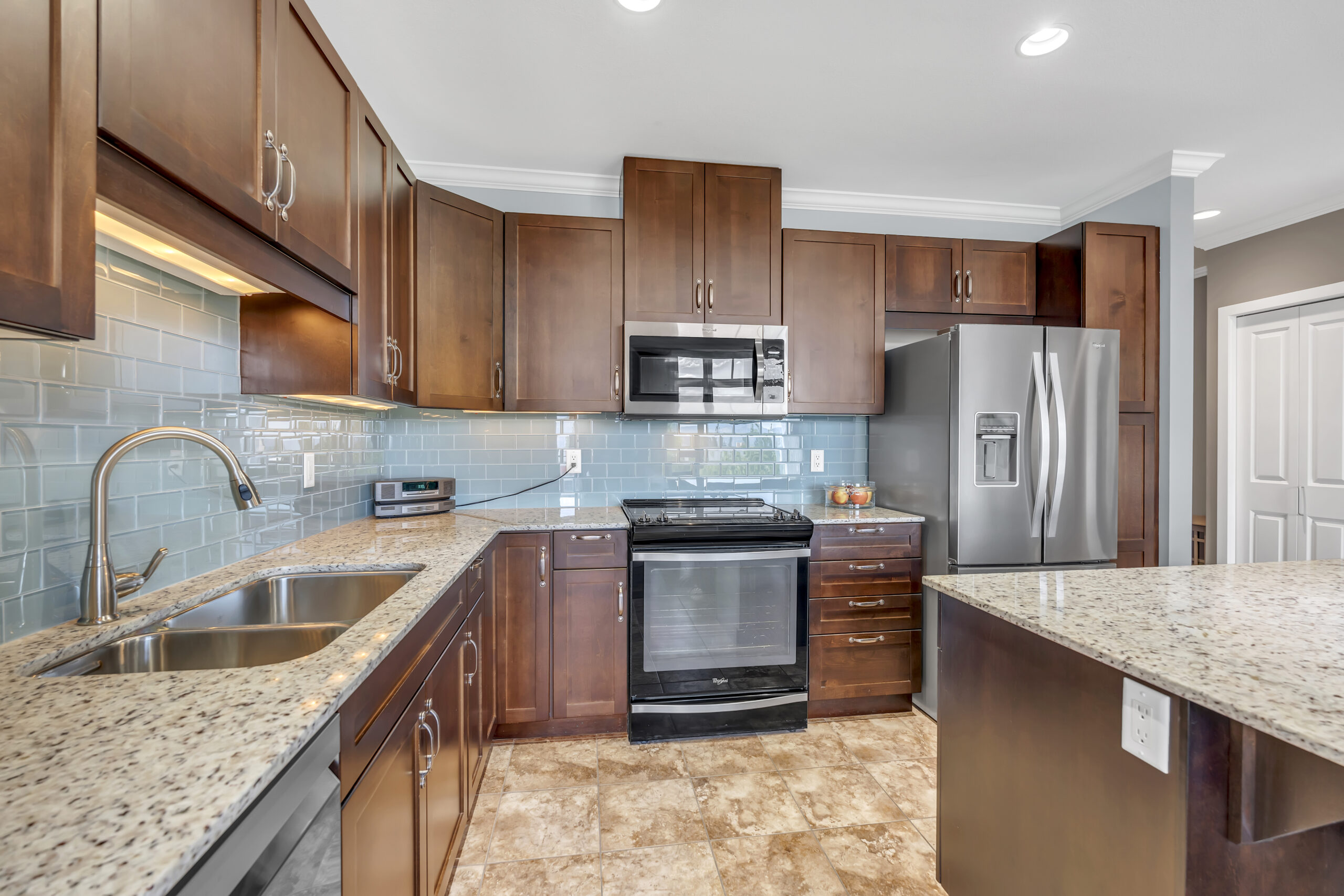 3301 Skaha Lake Road 505 Penticton V2A 6G6