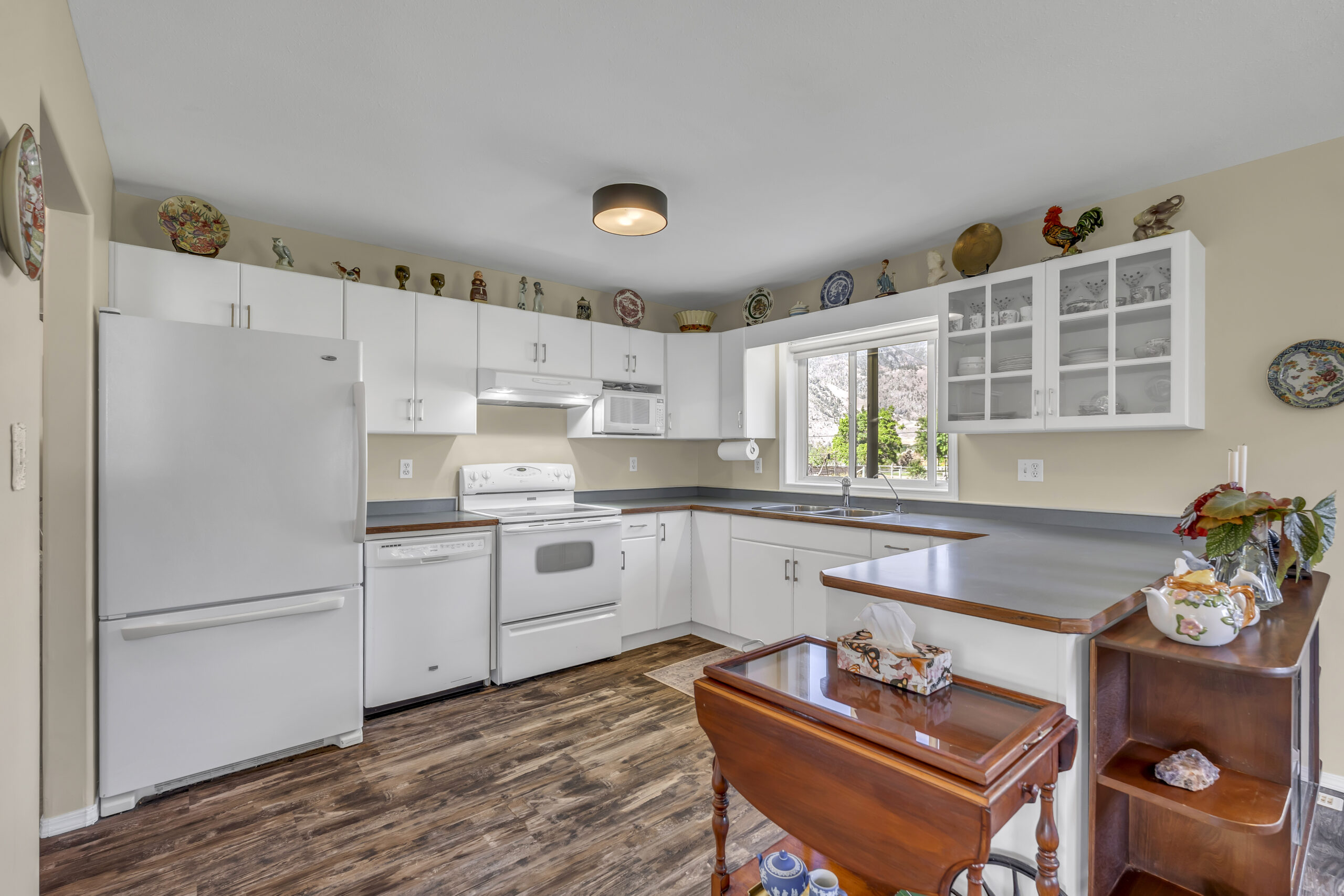 522 Vansanten Road 1 Keremeos V0H 1N5
