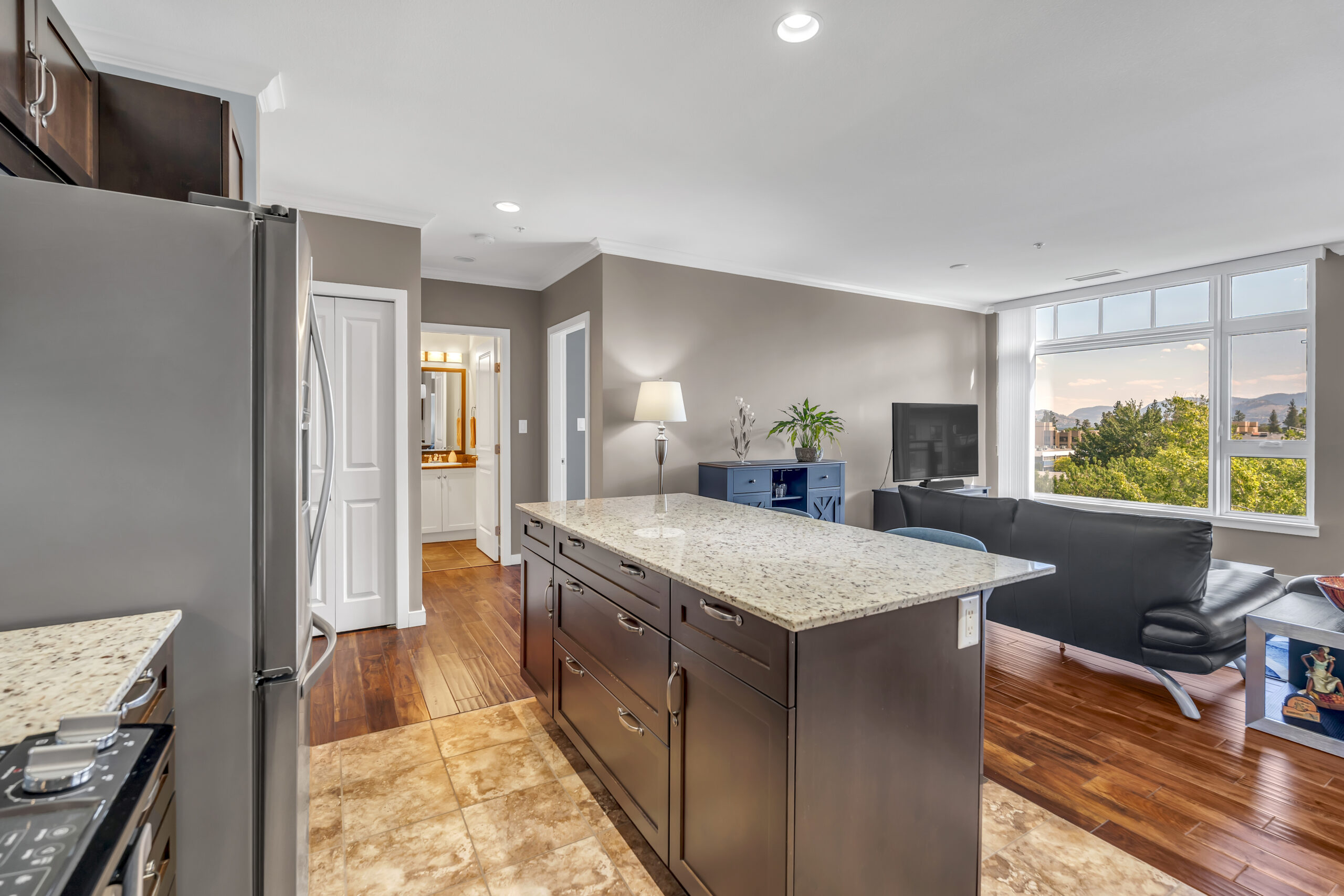 3301 Skaha Lake Road 505 Penticton V2A 6G6