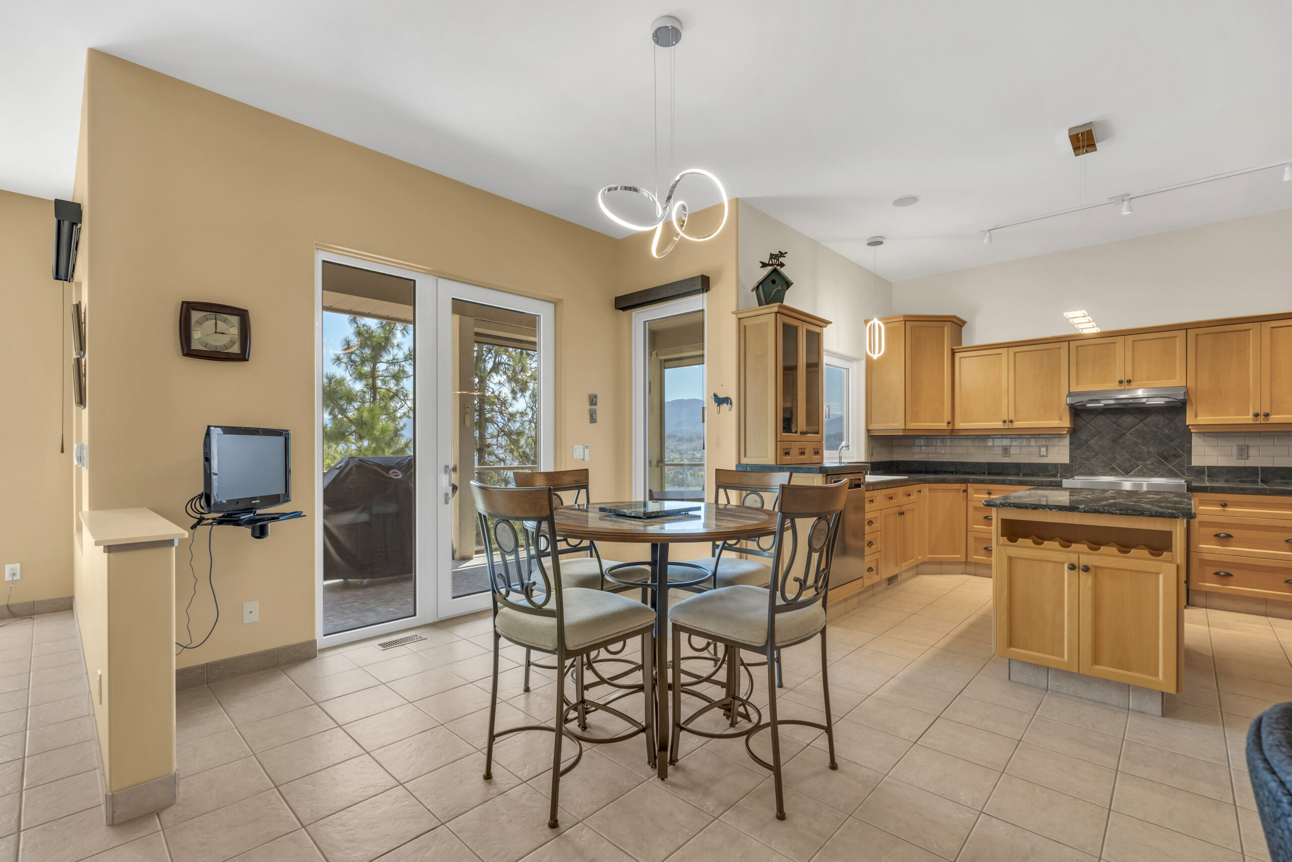 174 Chrisite Mountain Lane Okanagan Falls