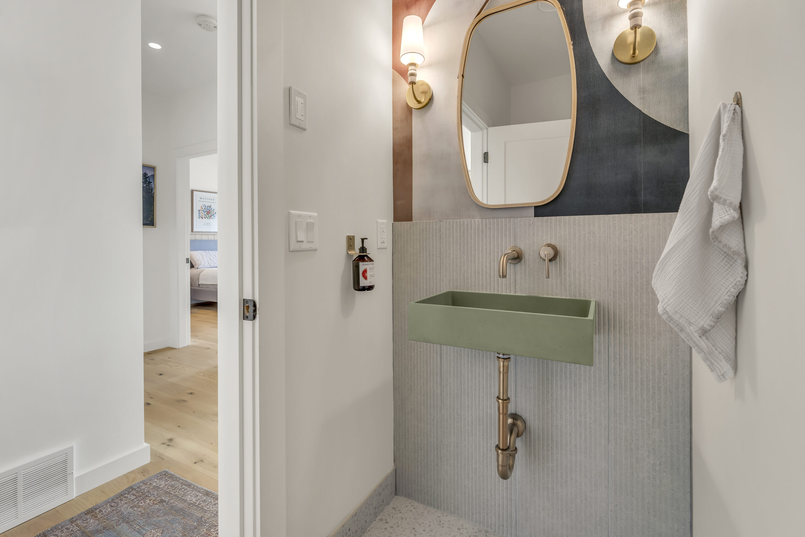 2775 Hawthorn Drive Penticton V2A 0C2