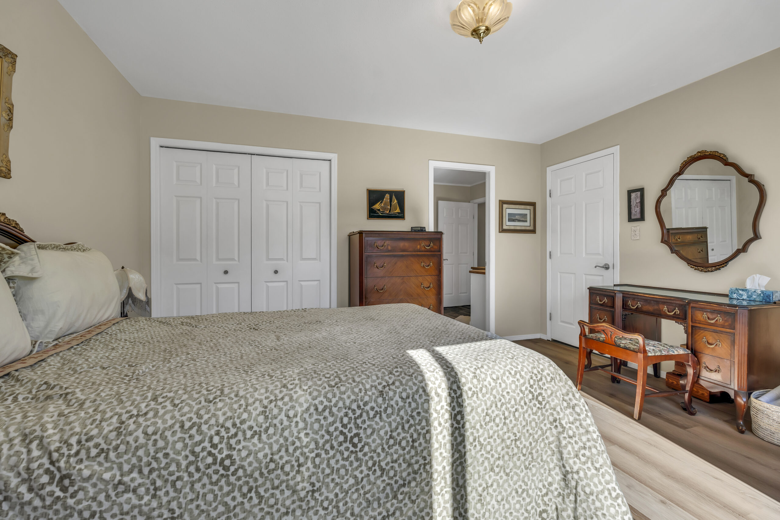 522 Vansanten Road 1 Keremeos V0H 1N5