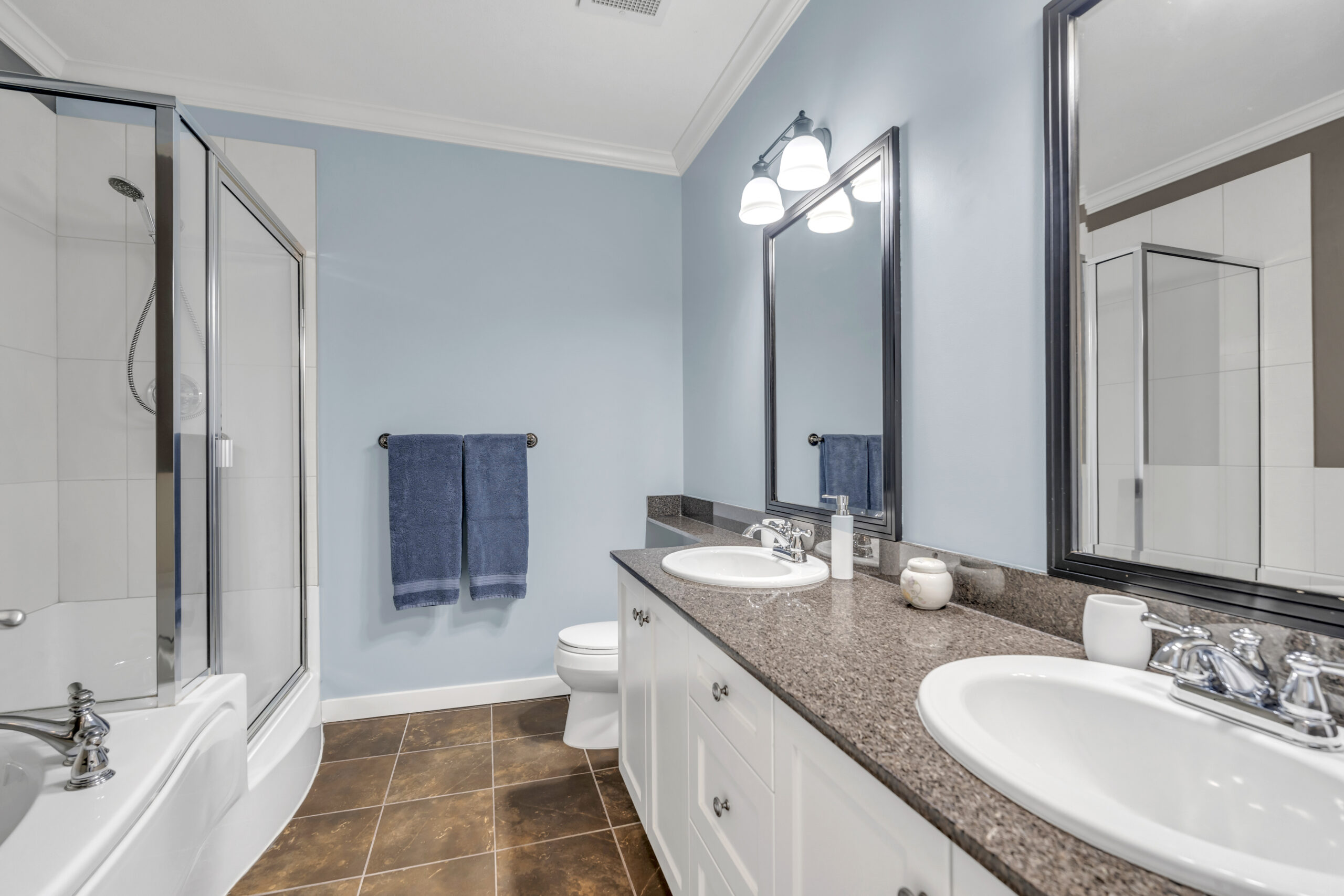 3301 Skaha Lake Road 505 Penticton V2A 6G6