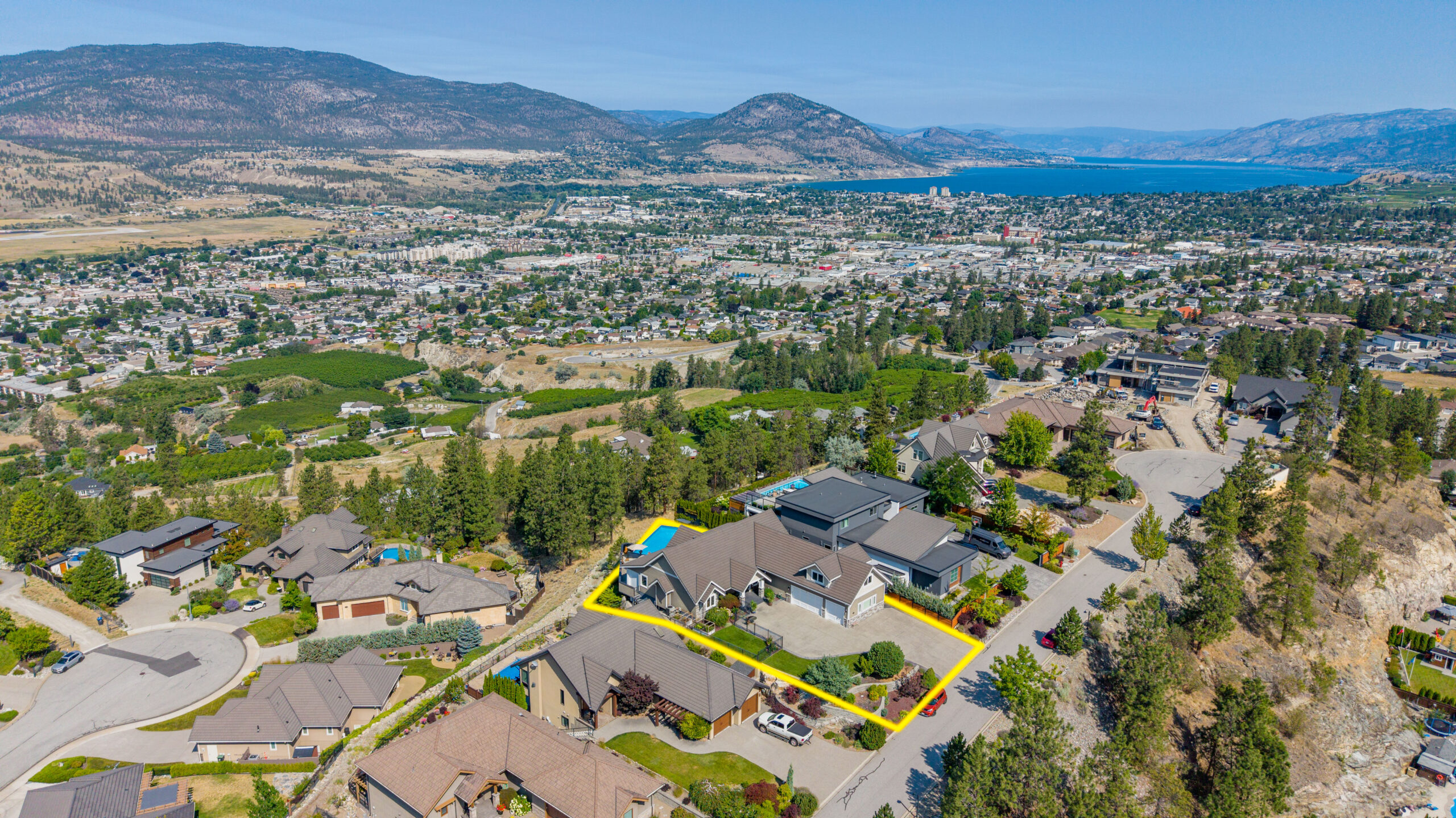 112 Penrose Court 4 Penticton V2A 9B6