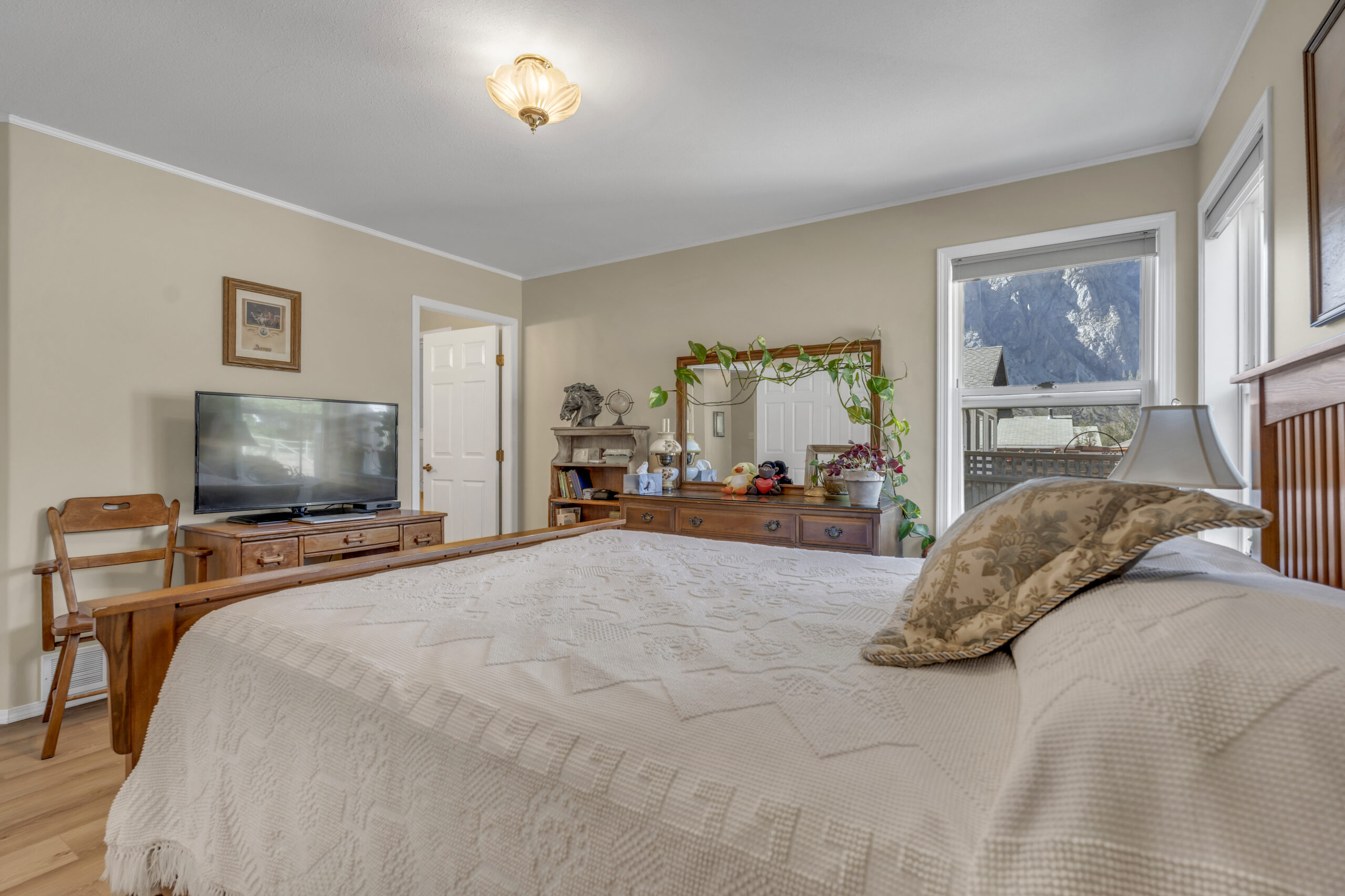 522 Vansanten Road 1 Keremeos V0H 1N5