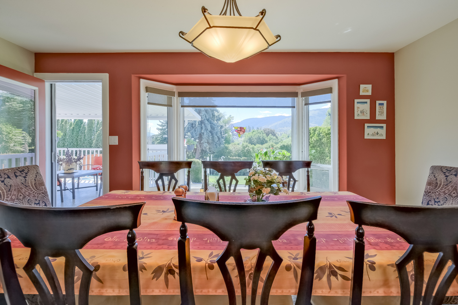 709 Bartlett Drive Penticton V2A 7K8