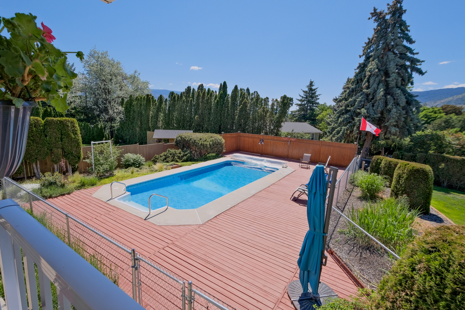 709 Bartlett Drive Penticton V2A 7K8