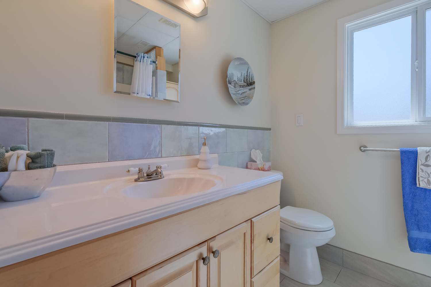 709 Bartlett Drive Penticton V2A 7K8