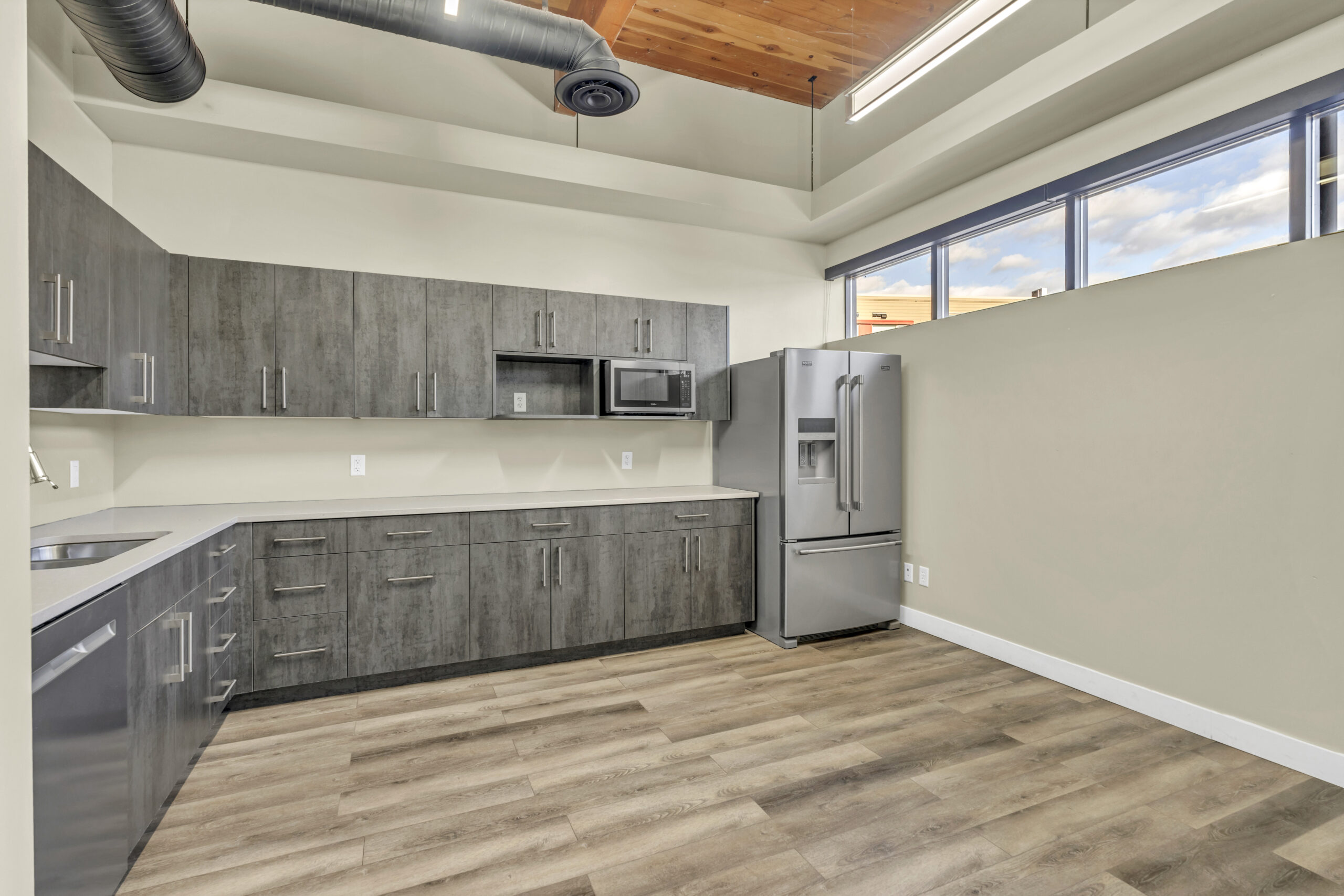 284 Main Street 101 & 210 Penticton V2A 5B2