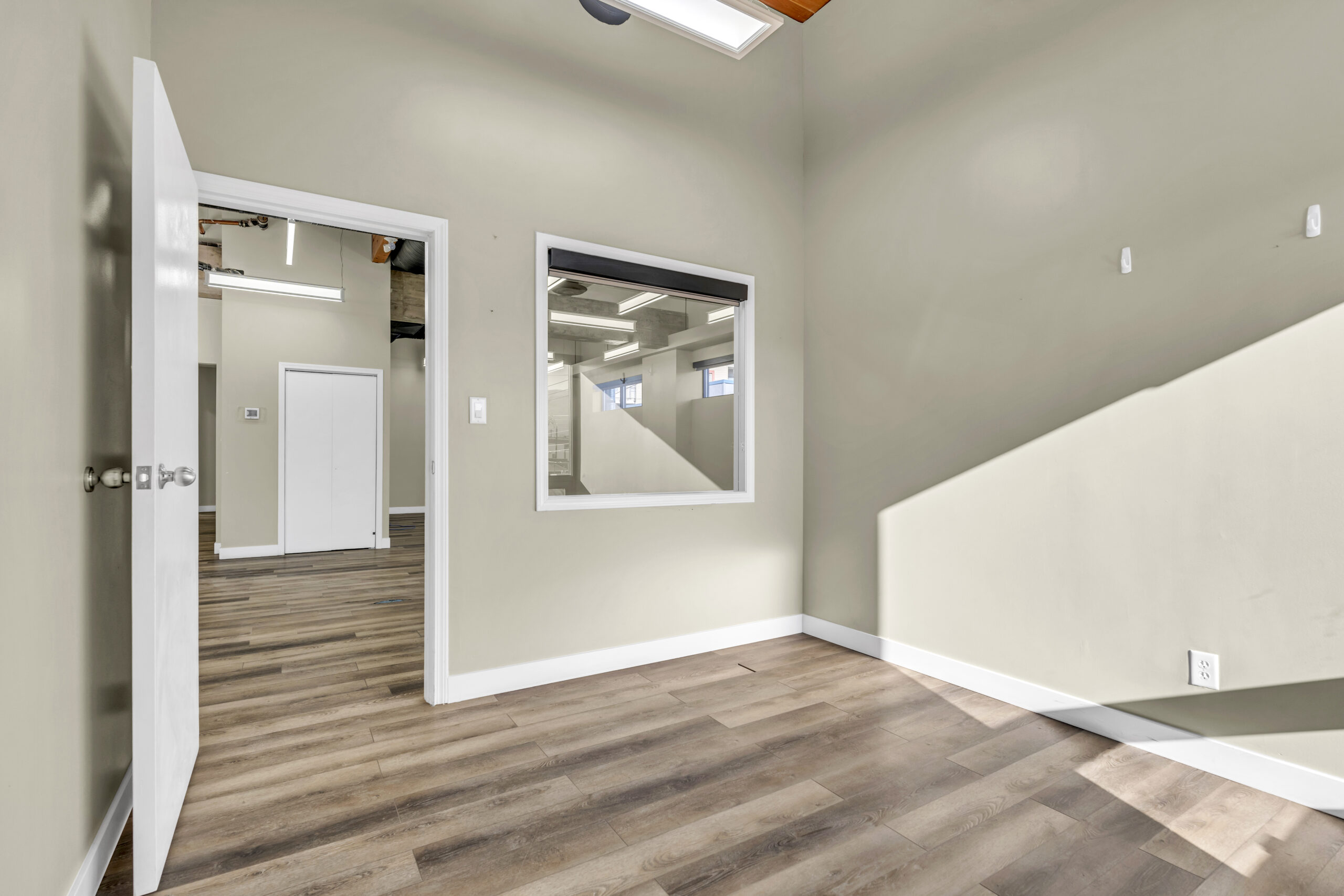 284 Main Street 101 & 210 Penticton V2A 5B2
