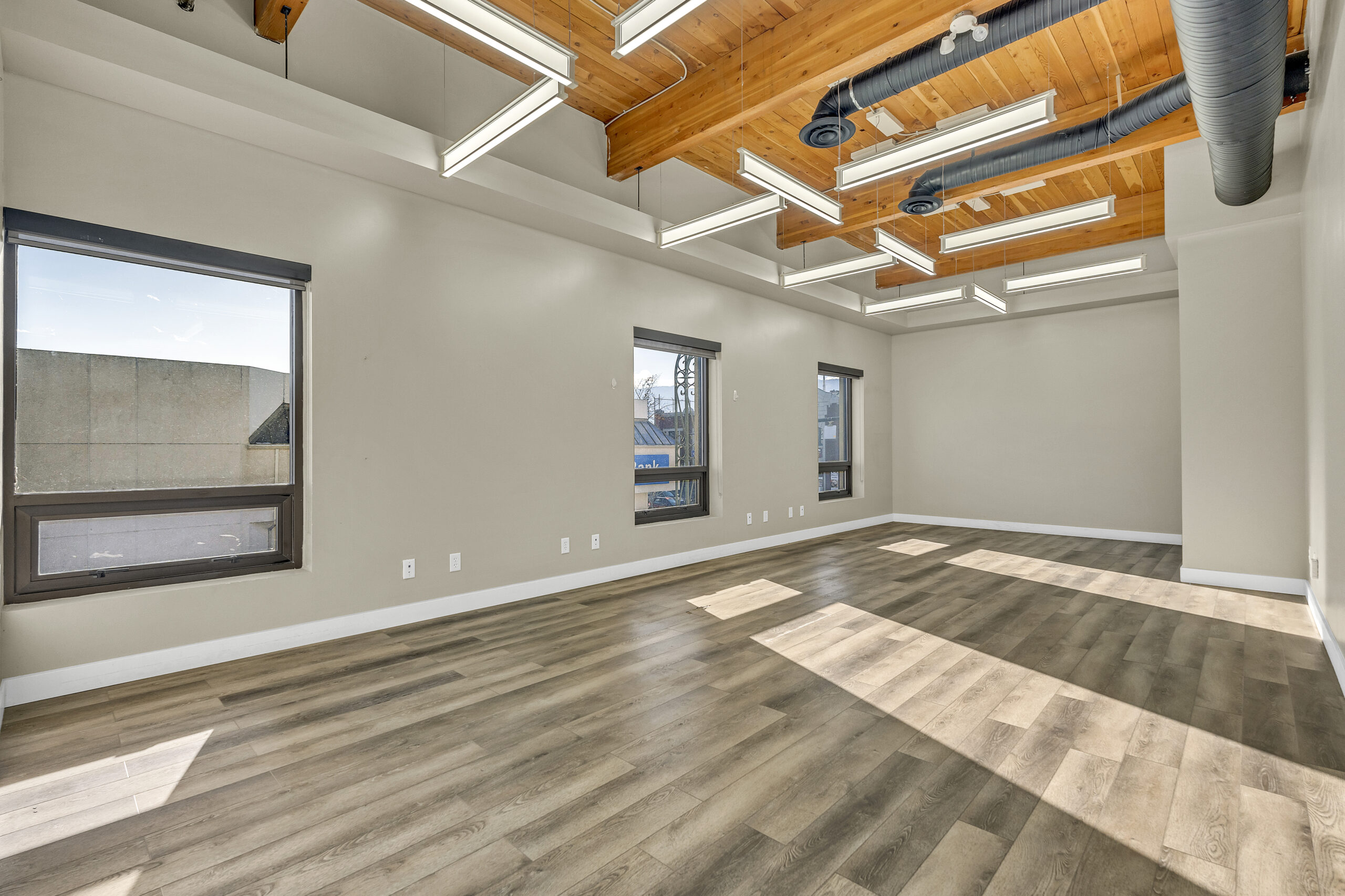 284 Main Street 101 & 210 Penticton V2A 5B2