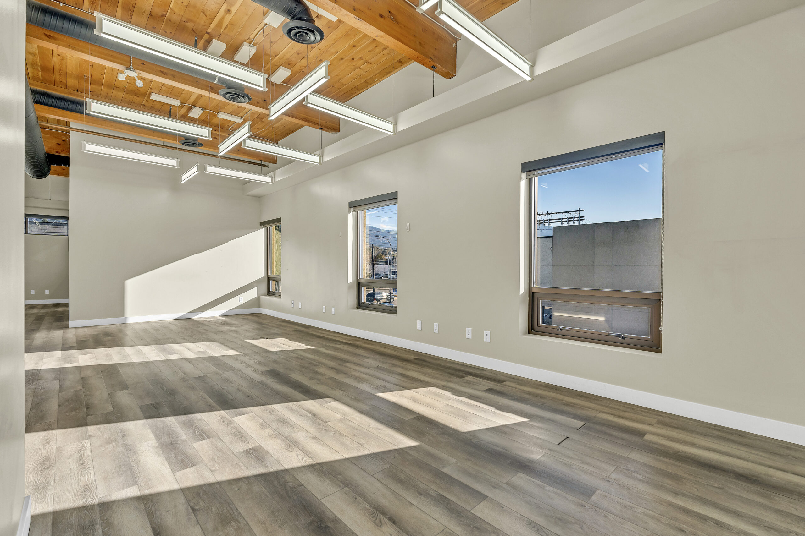 284 Main Street 101 & 210 Penticton V2A 5B2