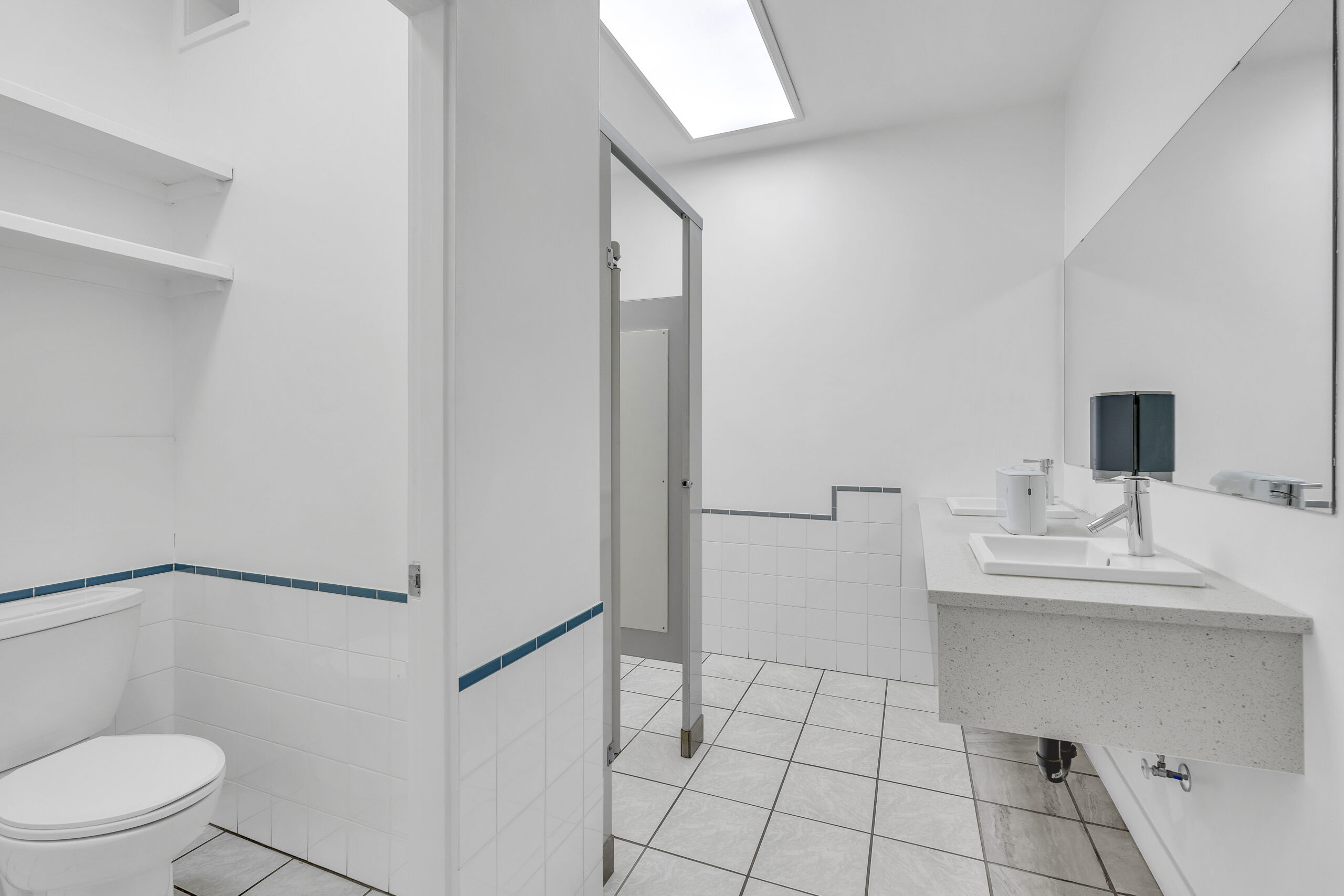 284 Main Street 101 & 210 Penticton V2A 5B2