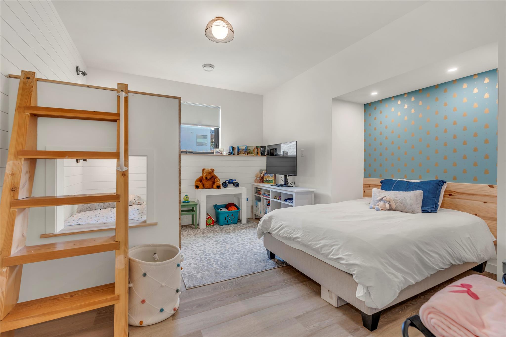 2775 Hawthorn Drive Penticton V2A 0C2