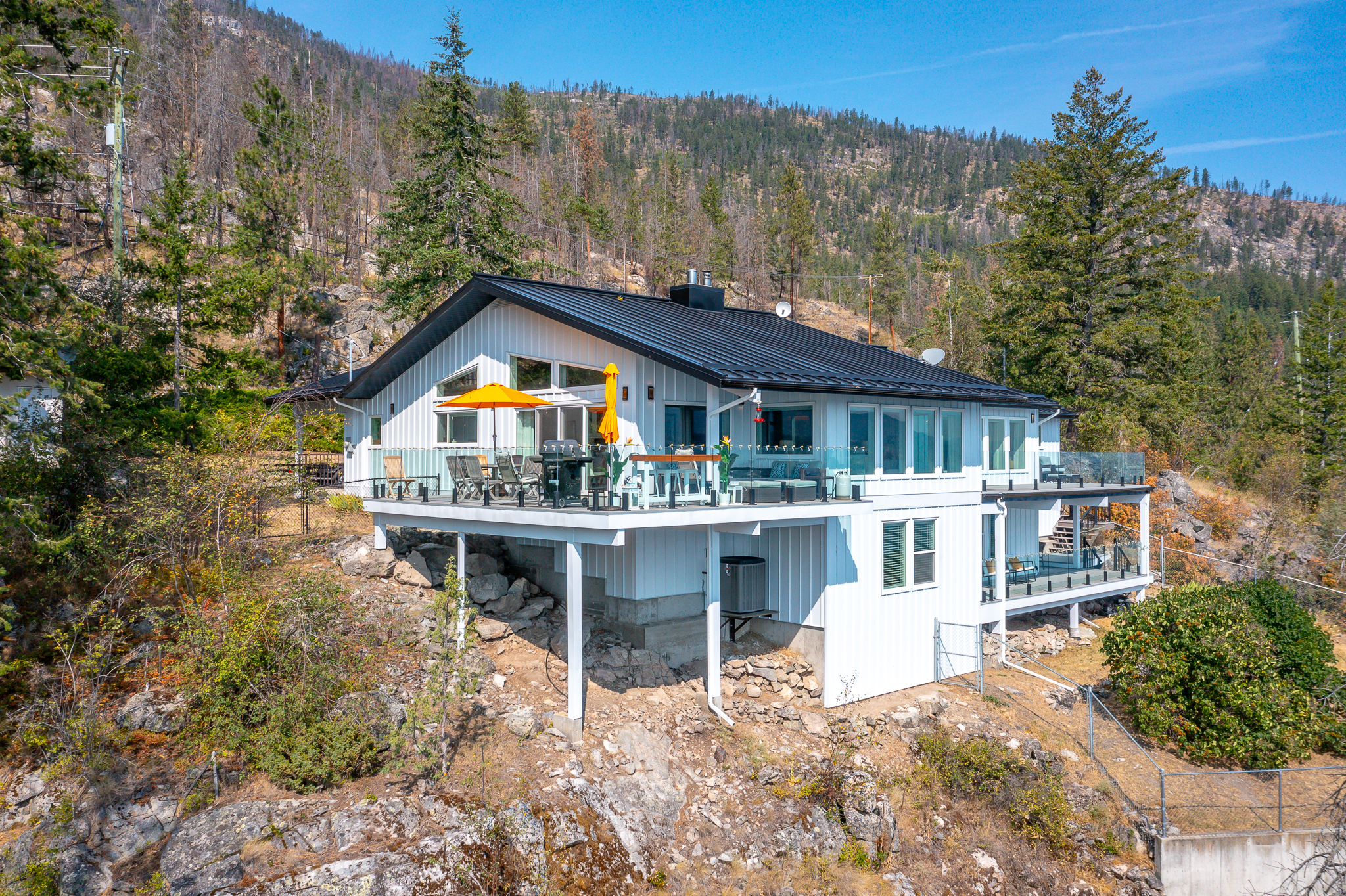 3723 Westside Road N Kelowna V1Z 3W8