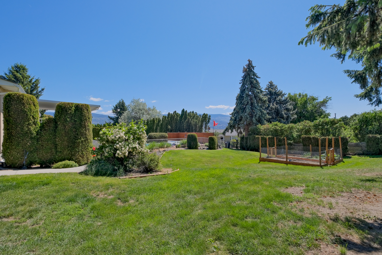 709 Bartlett Drive Penticton V2A 7K8