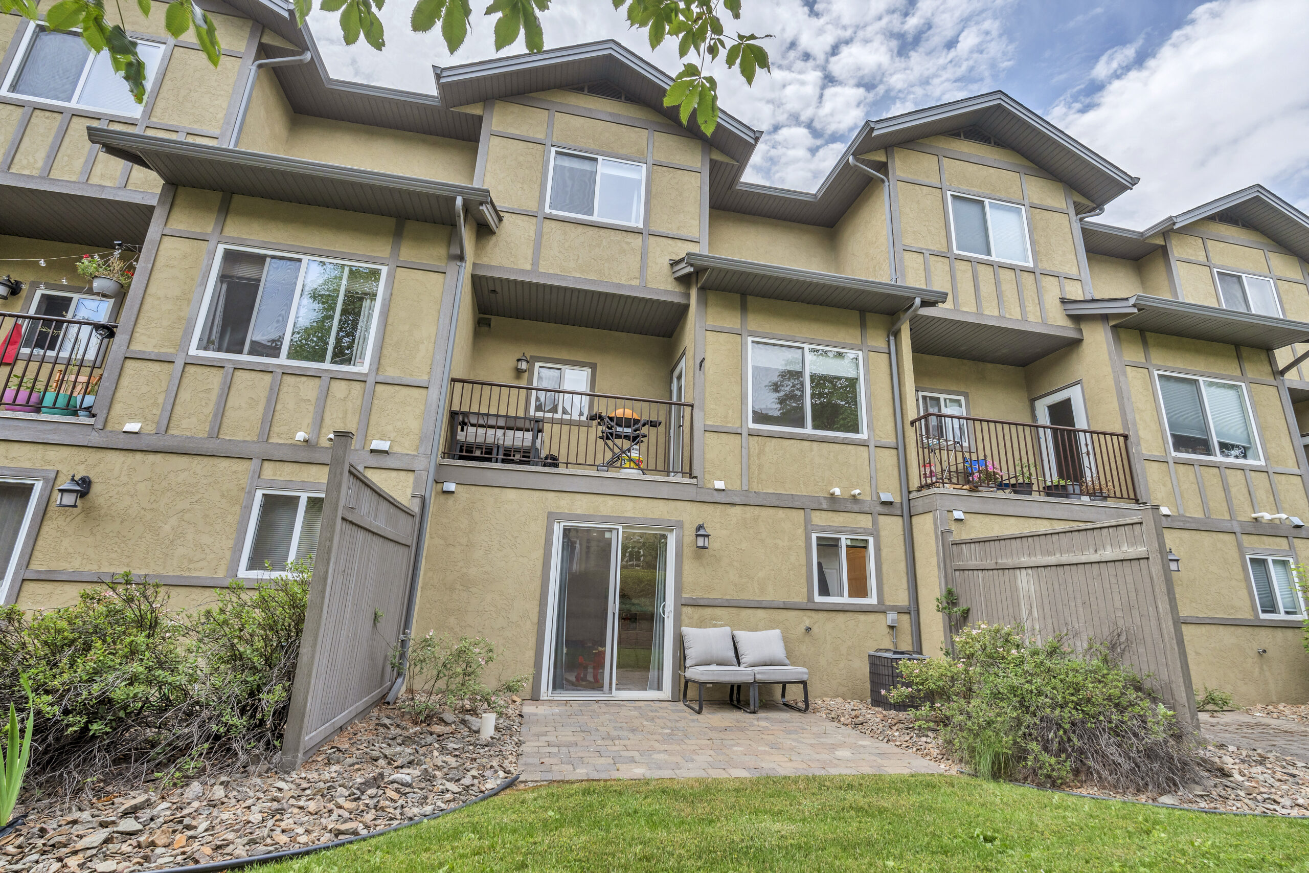 48 Galt Avenue 116 Penticton V2A 9C3