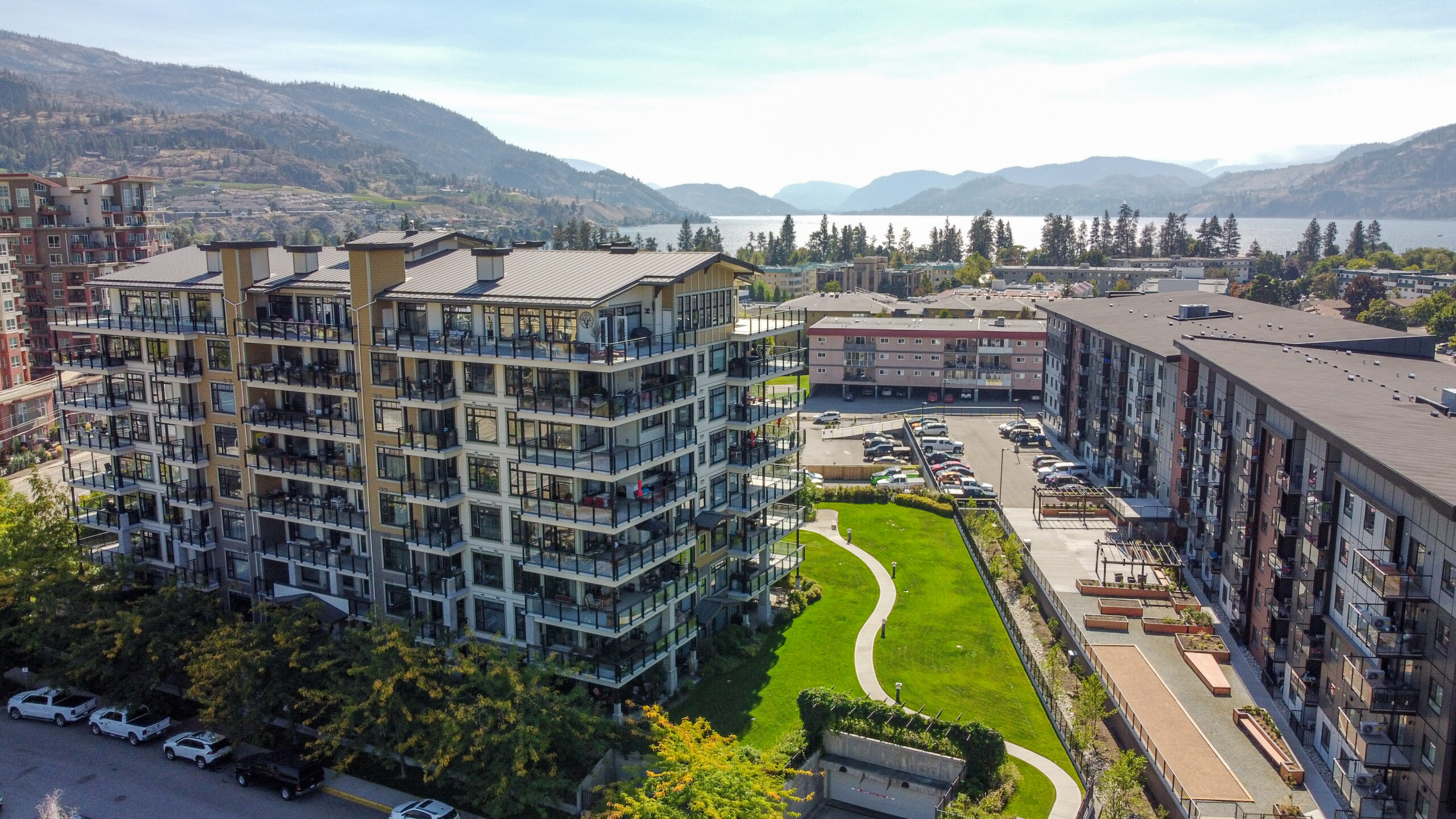 3301 Skaha Lake Road 505 Penticton V2A 6G6