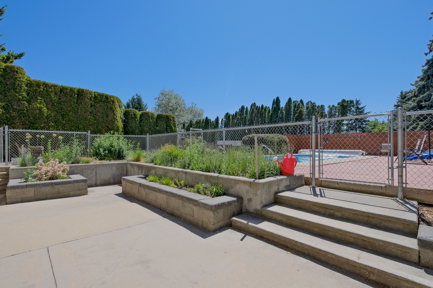 709 Bartlett Drive Penticton V2A 7K8
