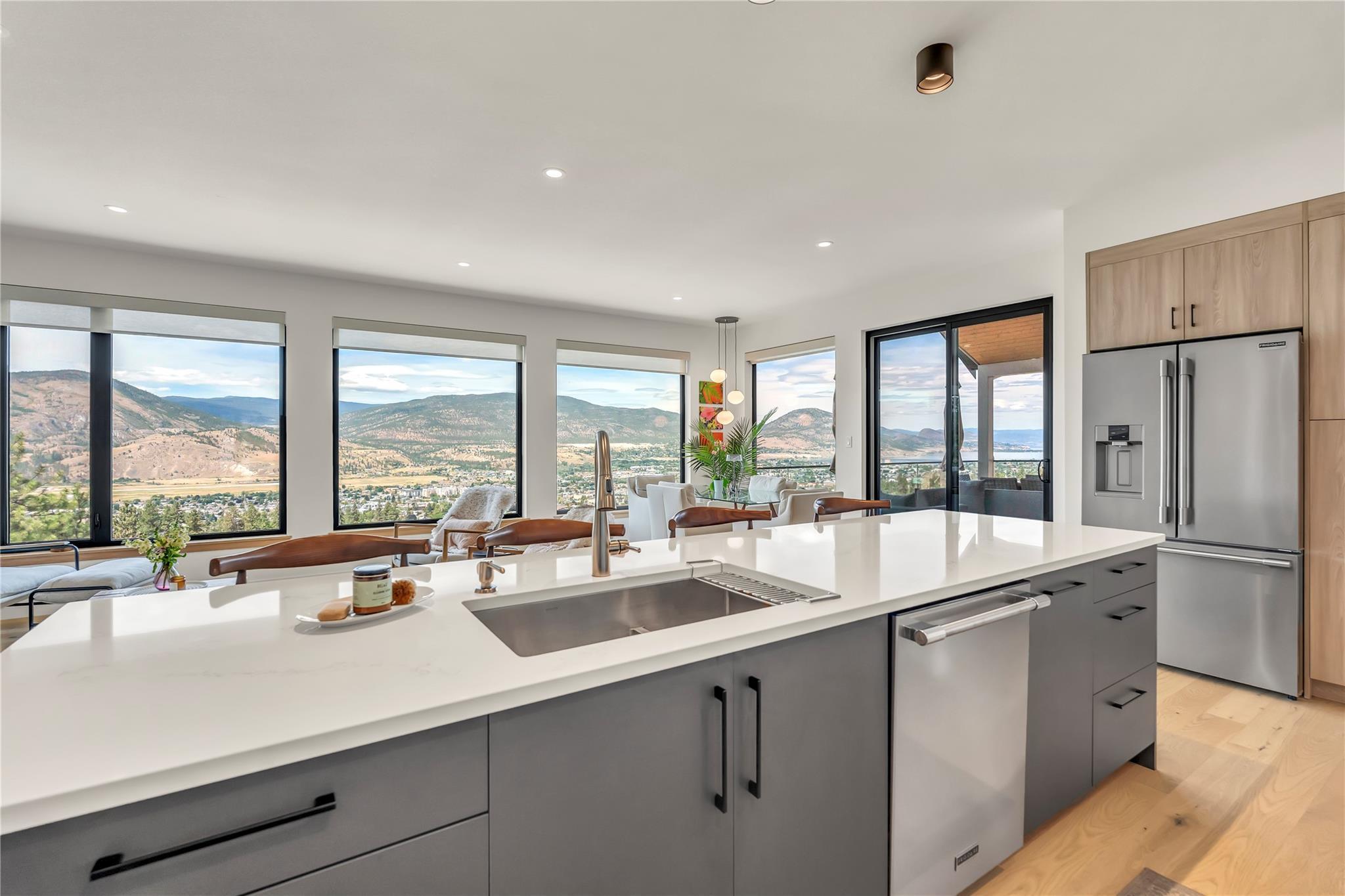 2775 Hawthorn Drive Penticton V2A 0C2