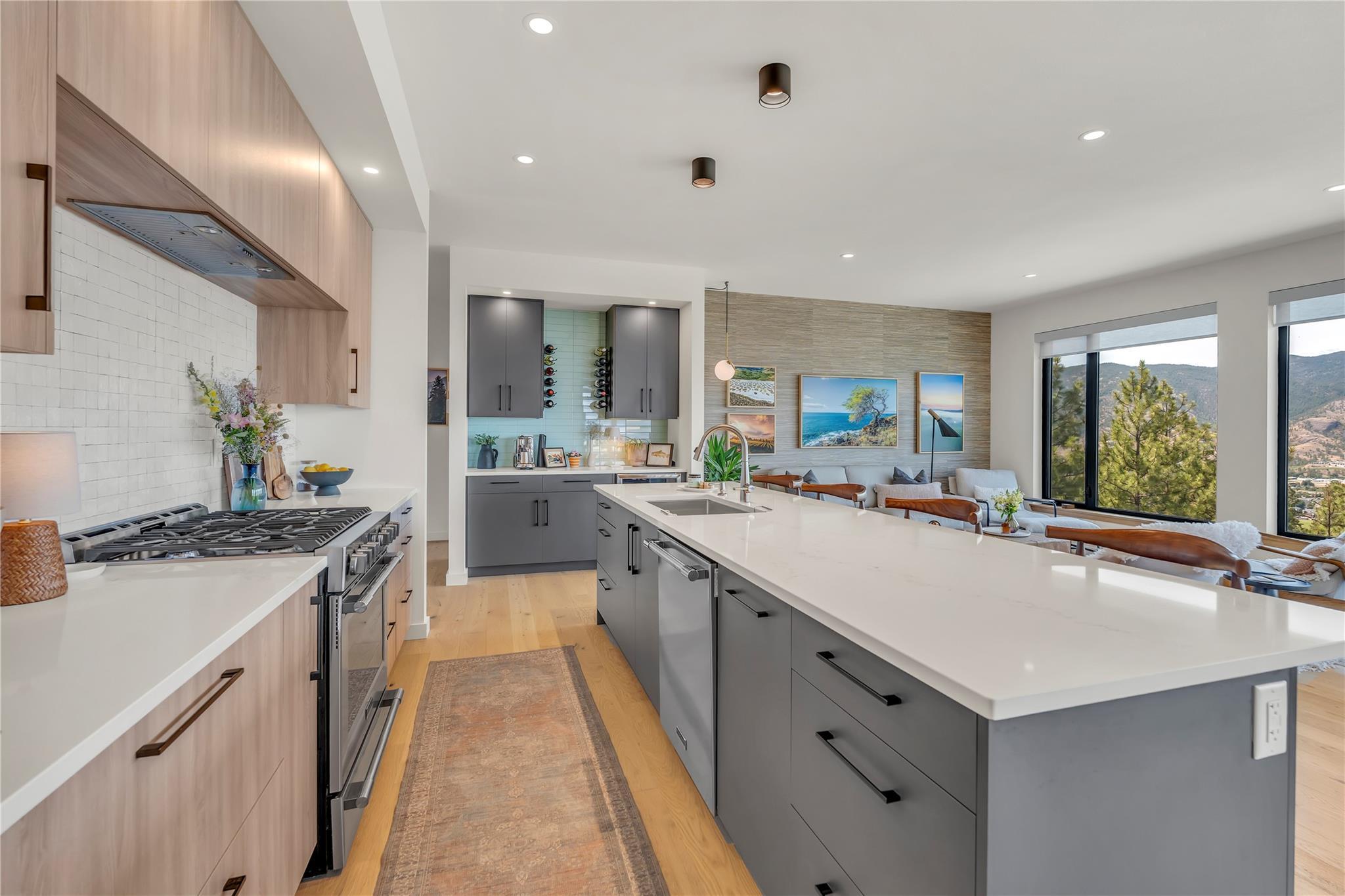 2775 Hawthorn Drive Penticton V2A 0C2