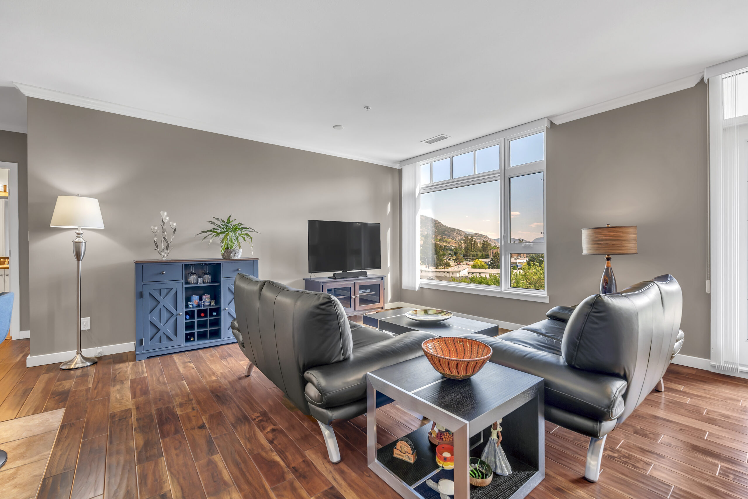 3301 Skaha Lake Road 505 Penticton V2A 6G6