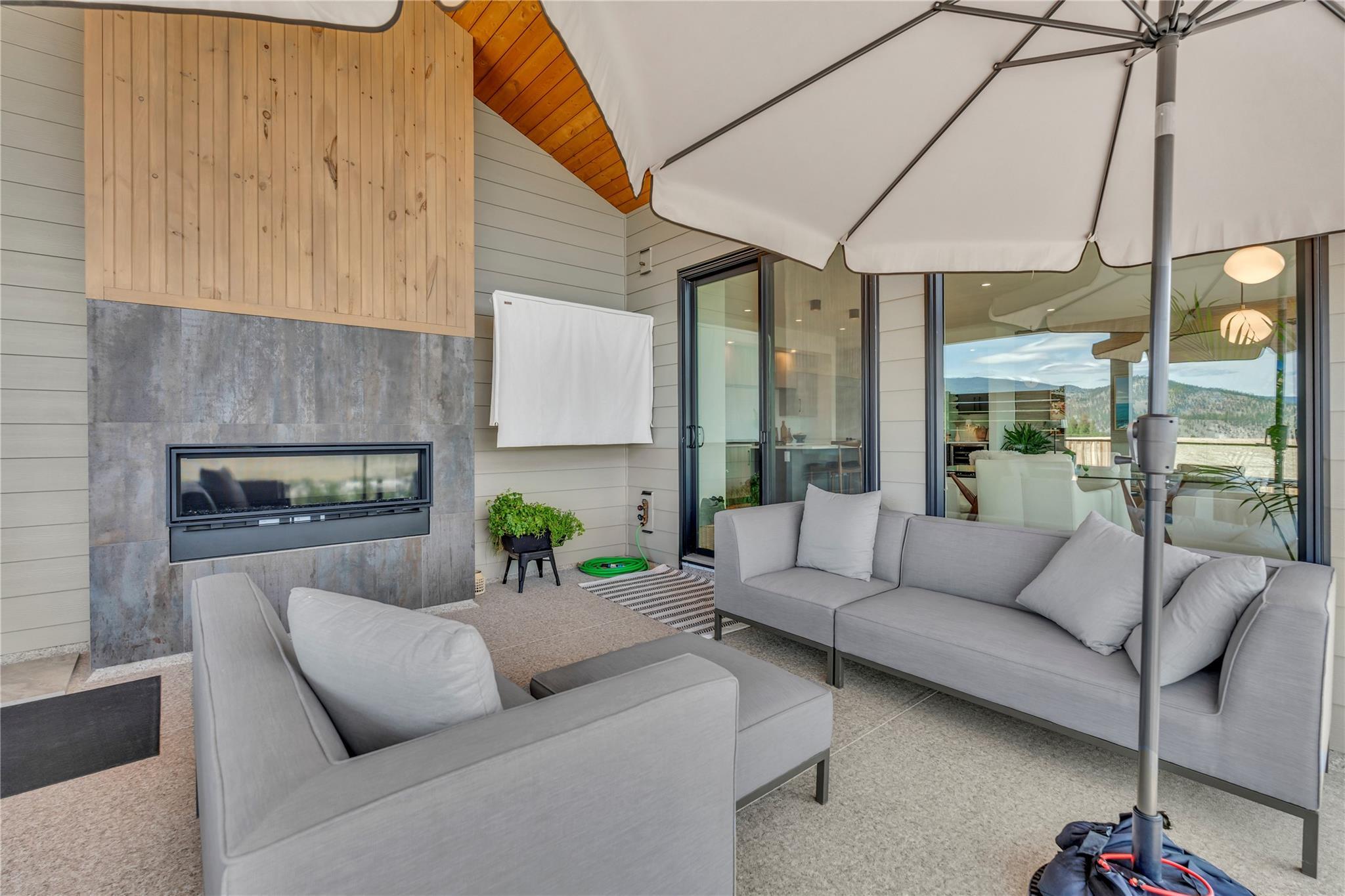 2775 Hawthorn Drive Penticton V2A 0C2