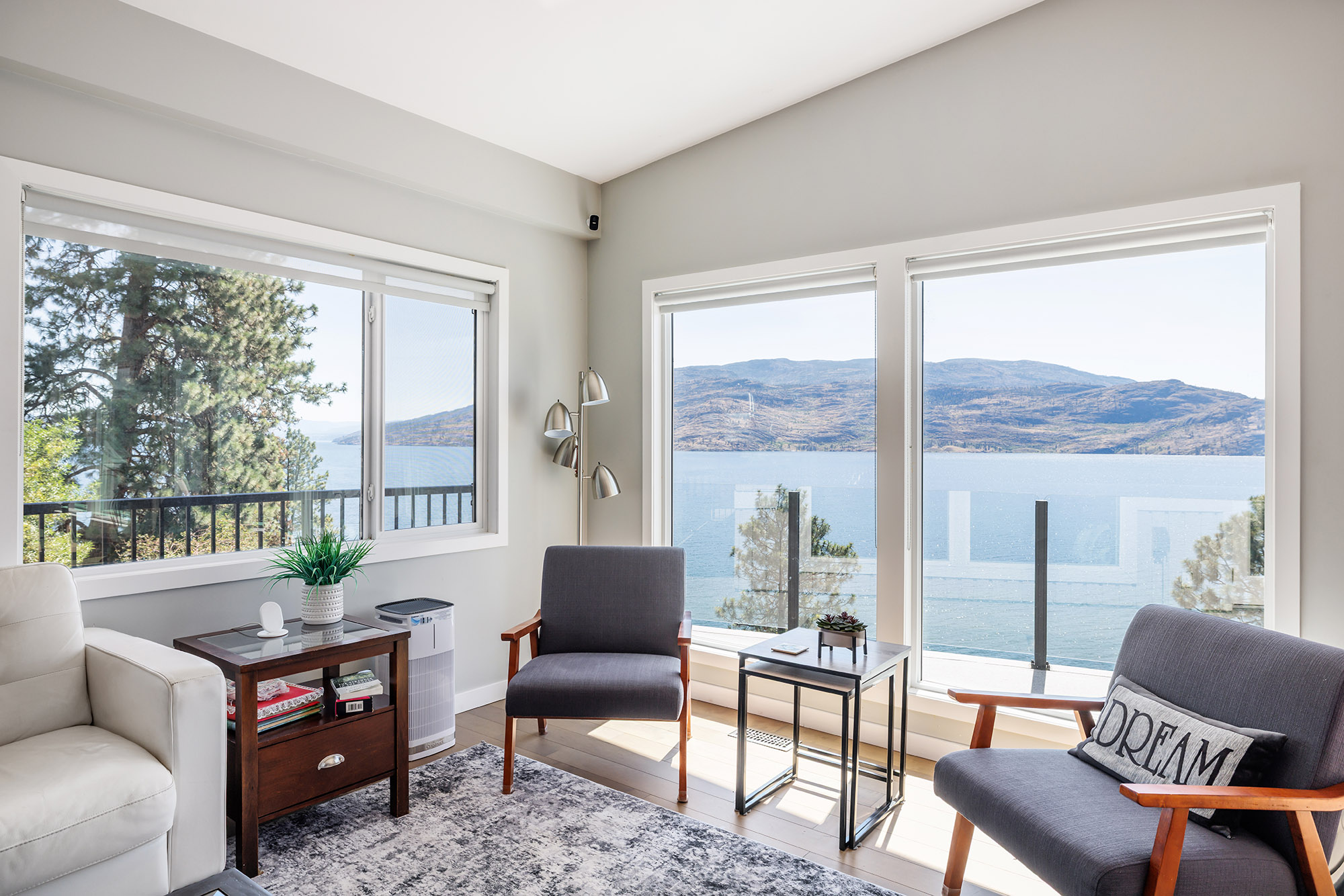 6415 Renfrew Road Peachland V0H 1X7