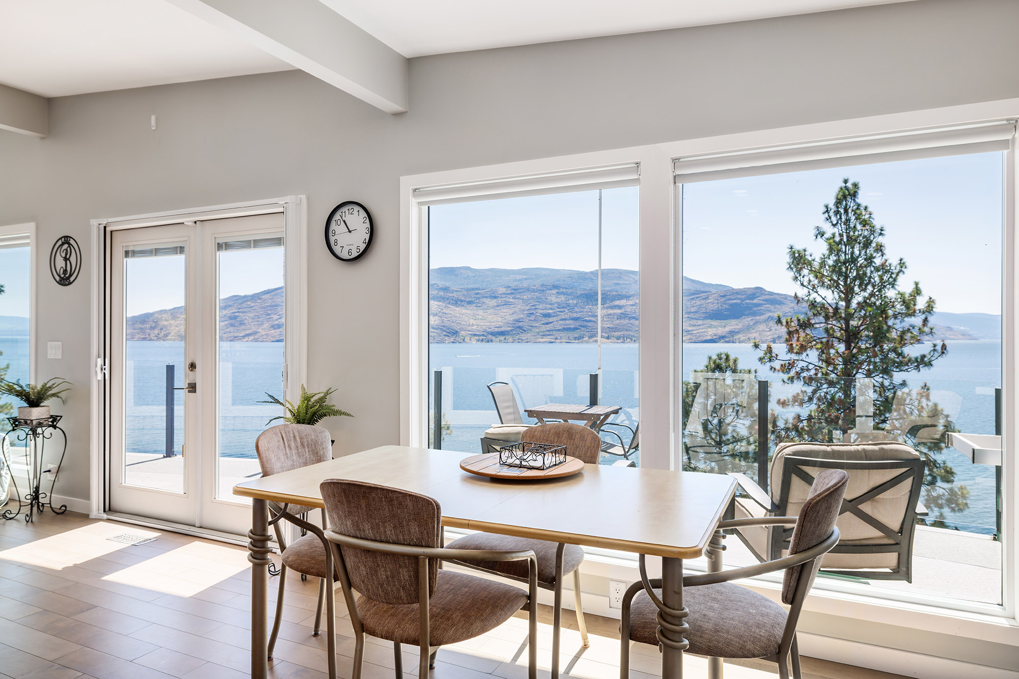 6415 Renfrew Road Peachland V0H 1X7