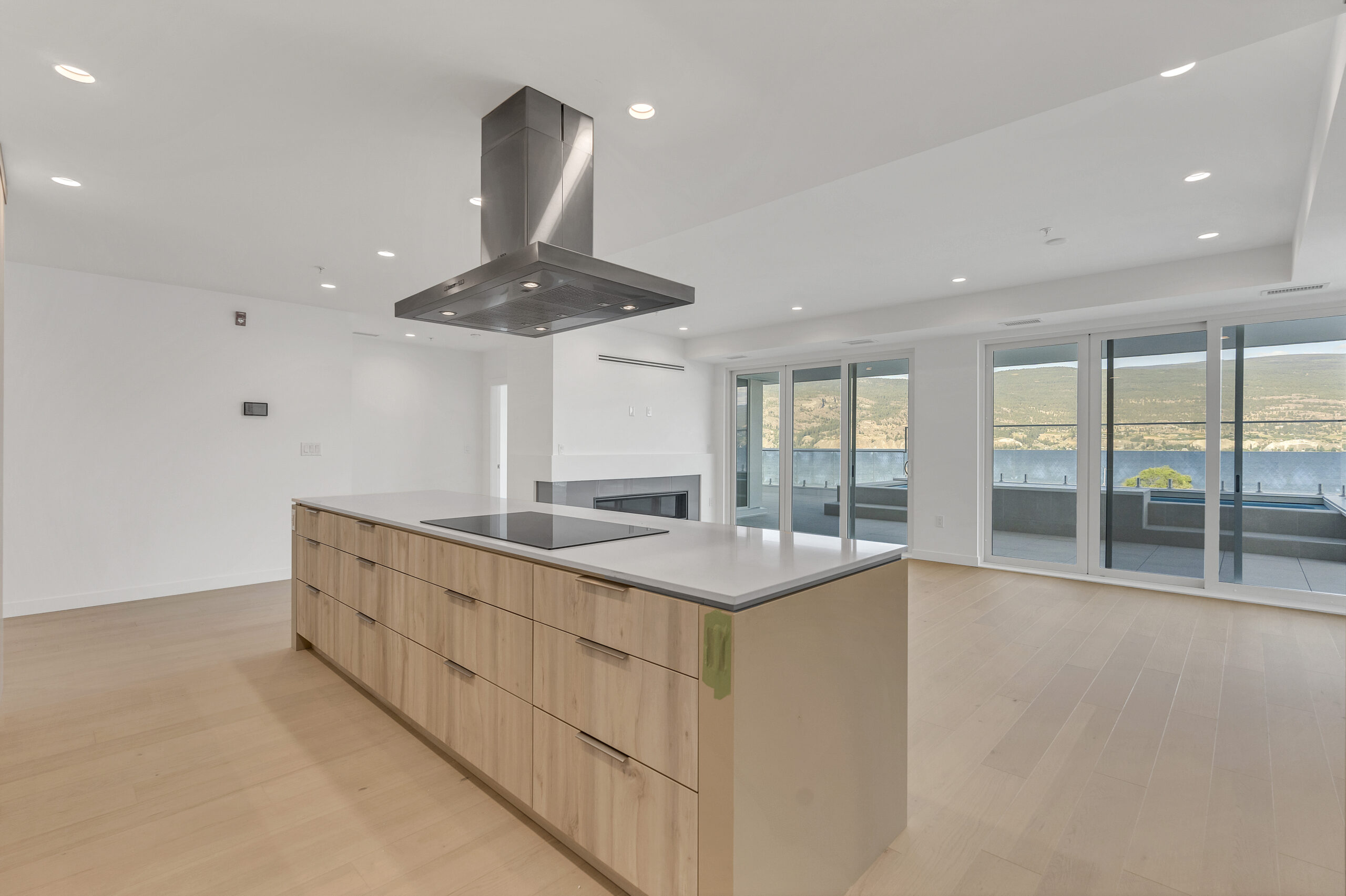 13415 Lakeshore Drive S 401 Summerland V0H 1Z1