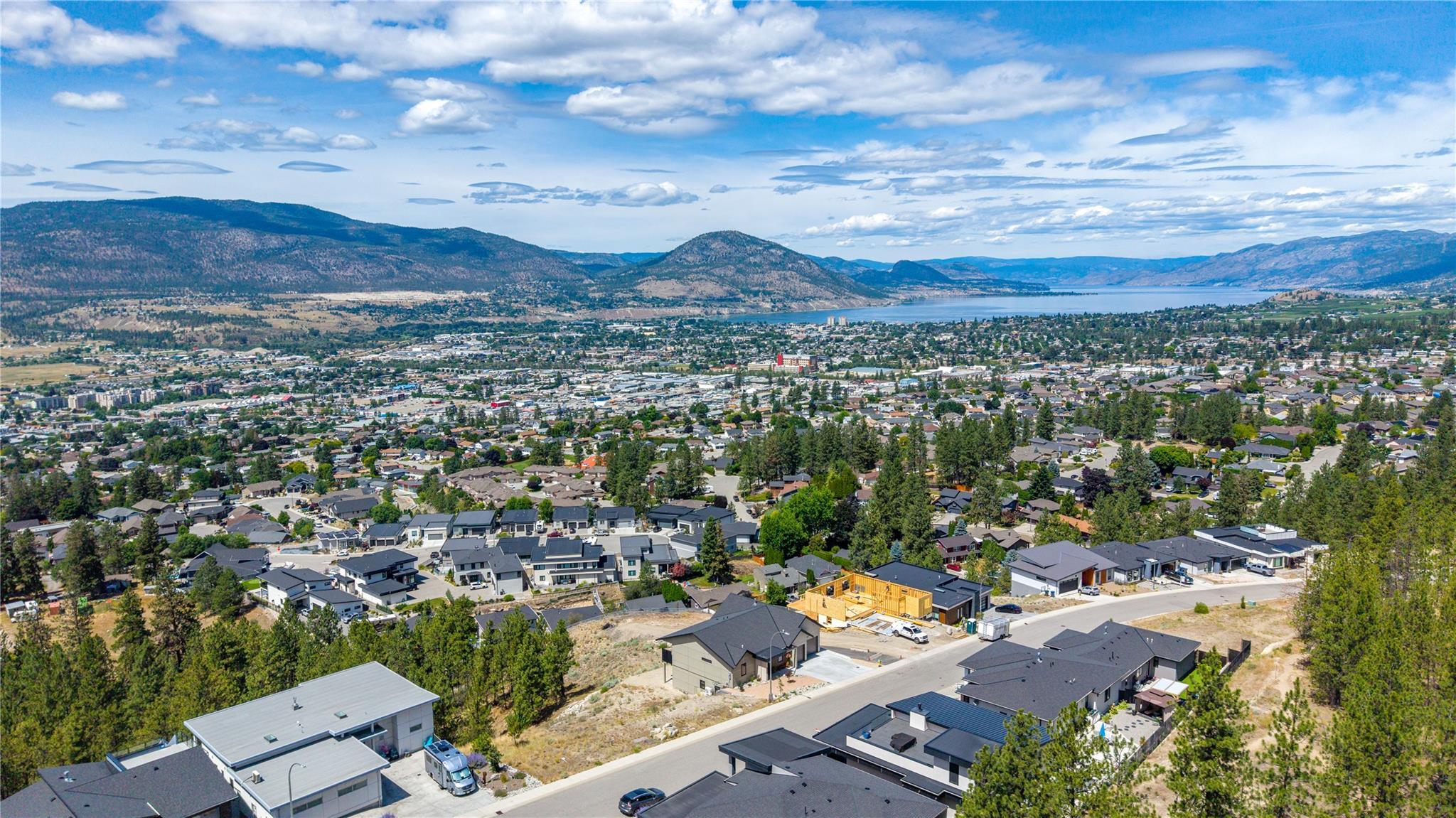 2775 Hawthorn Drive Penticton V2A 0C2