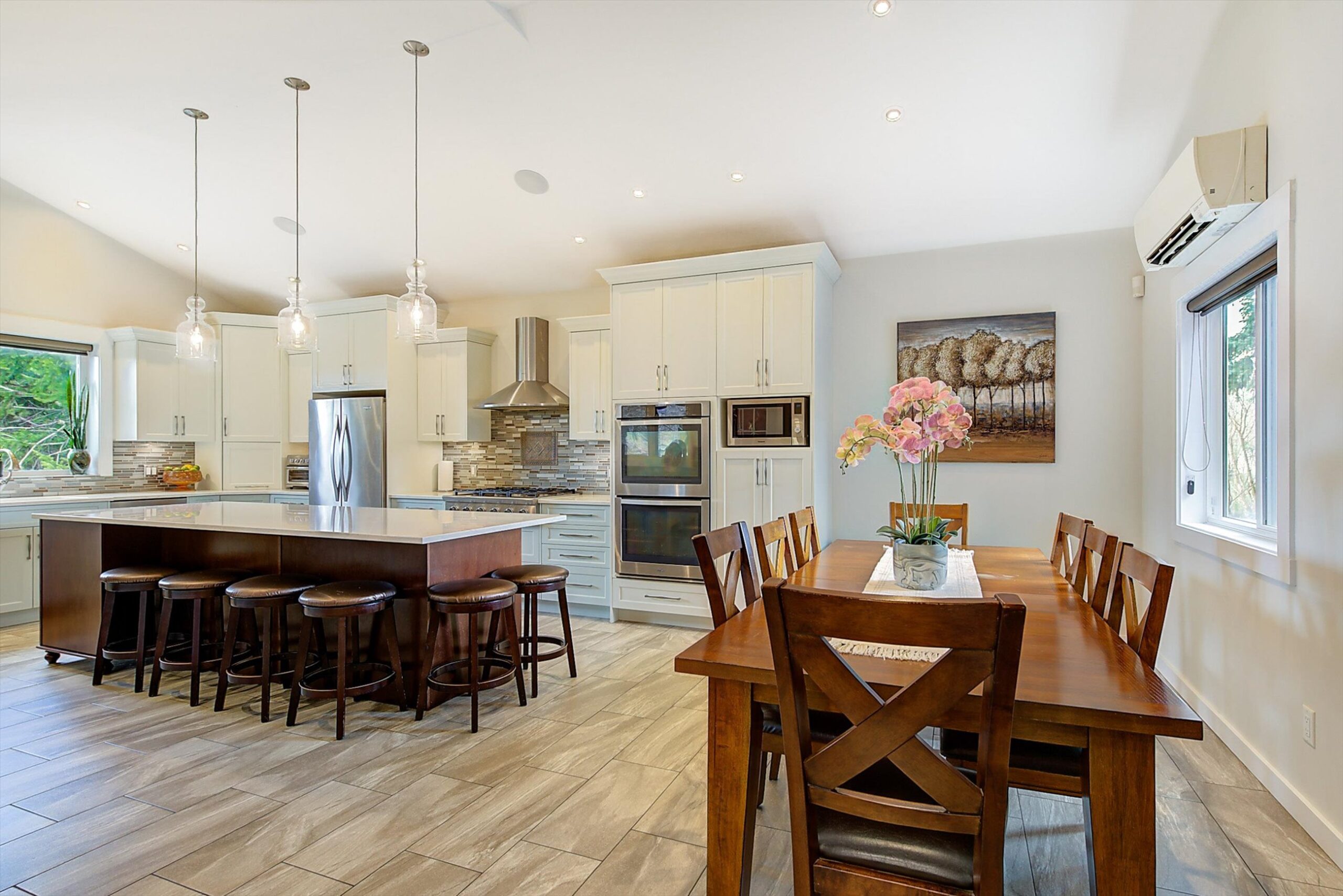 1506 Johnson Street Summerland V0H 1Z9