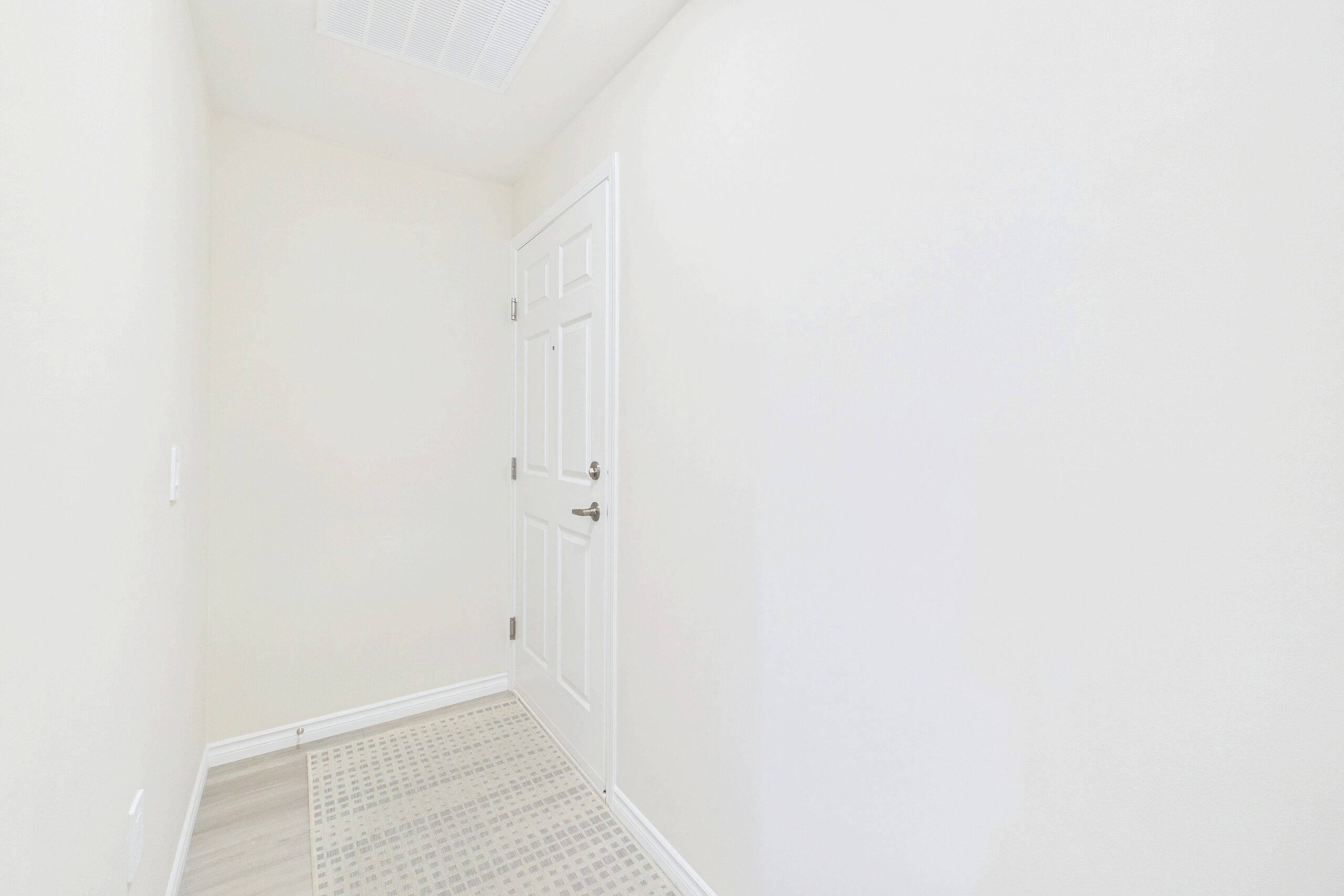 3362 Skaha Lake Road 701 Penticton V2A 0J4
