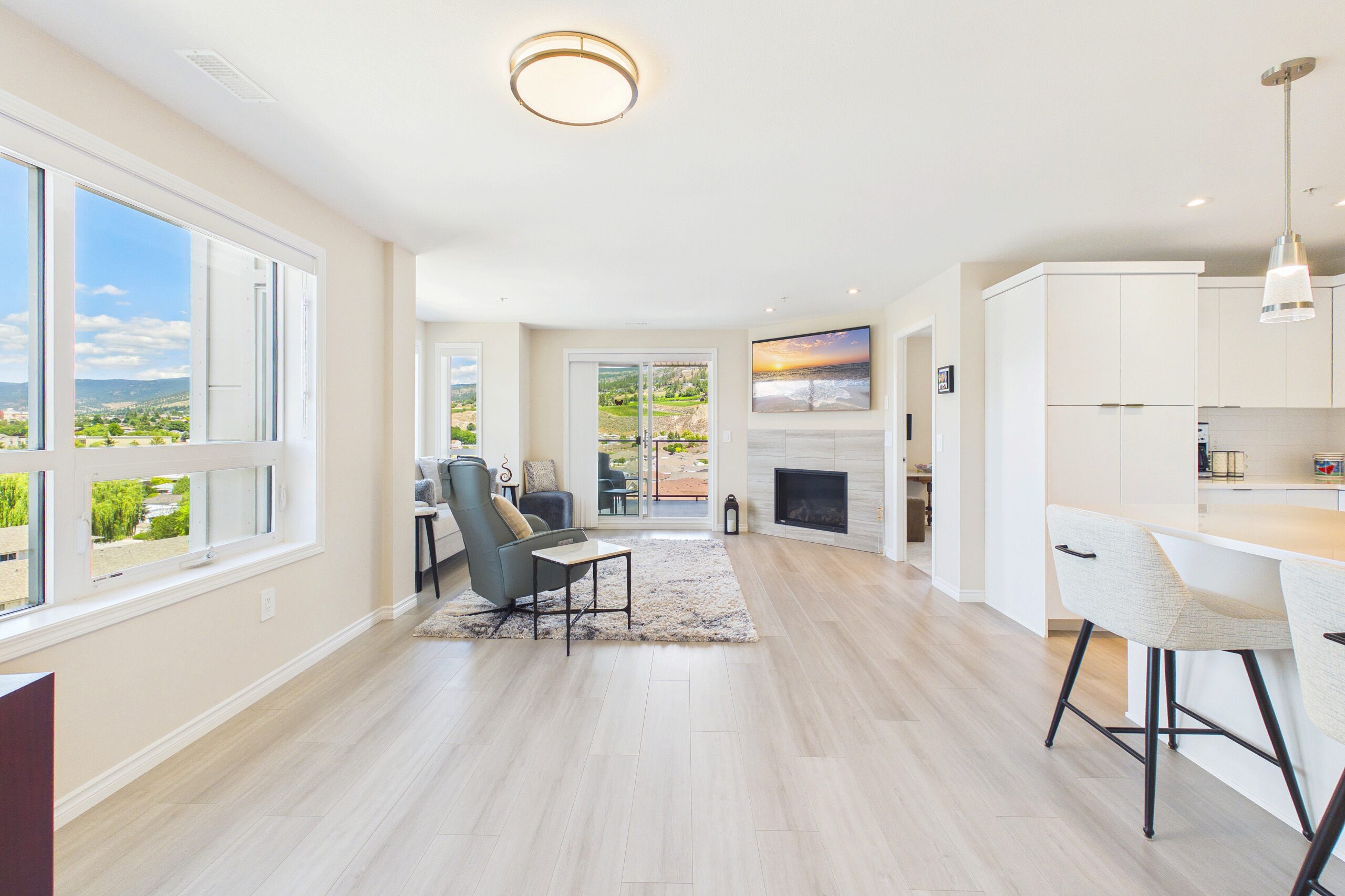 3362 Skaha Lake Road 701 Penticton V2A 0J4