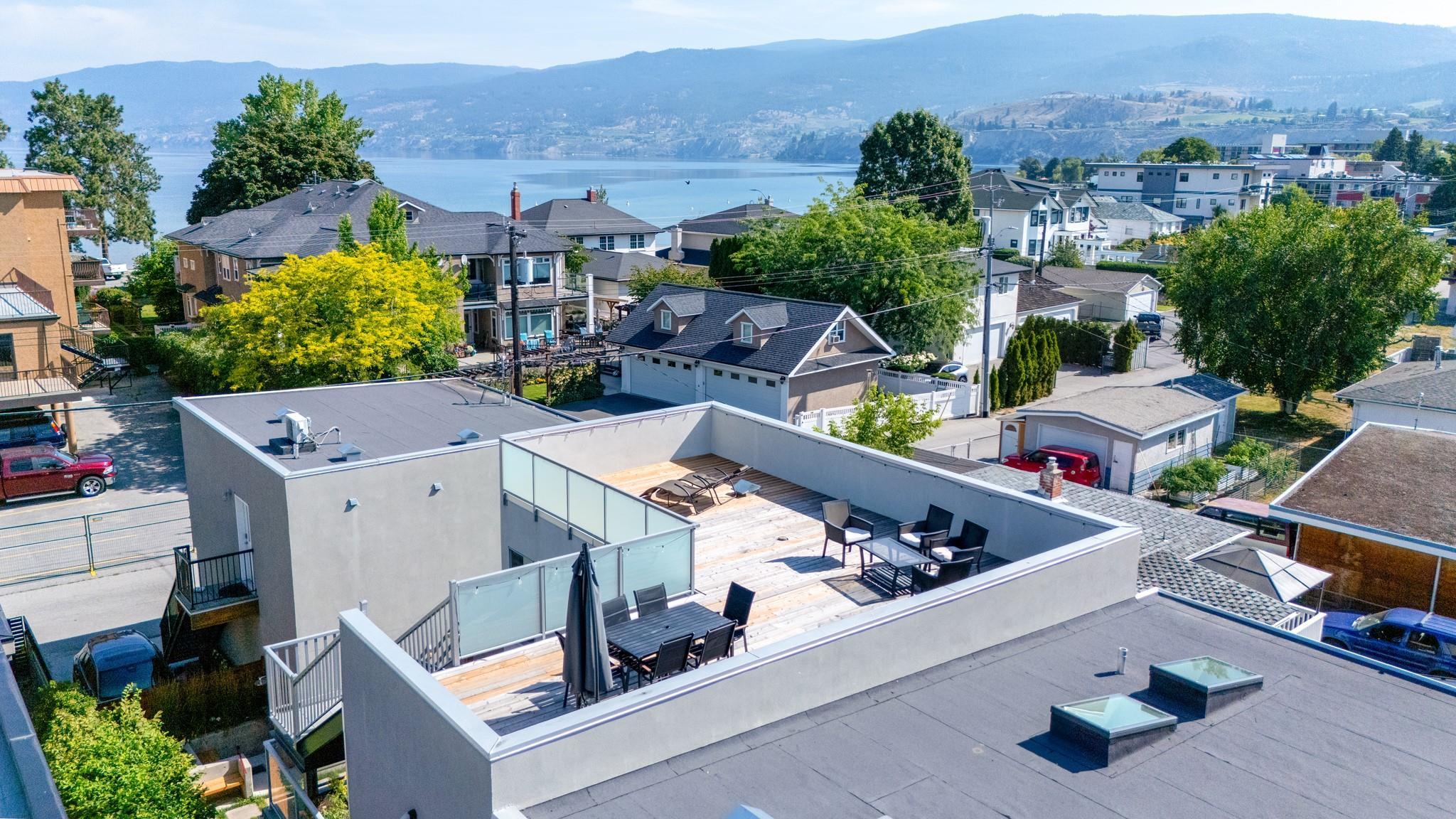581 Churchill Avenue Penticton V2A 1E2