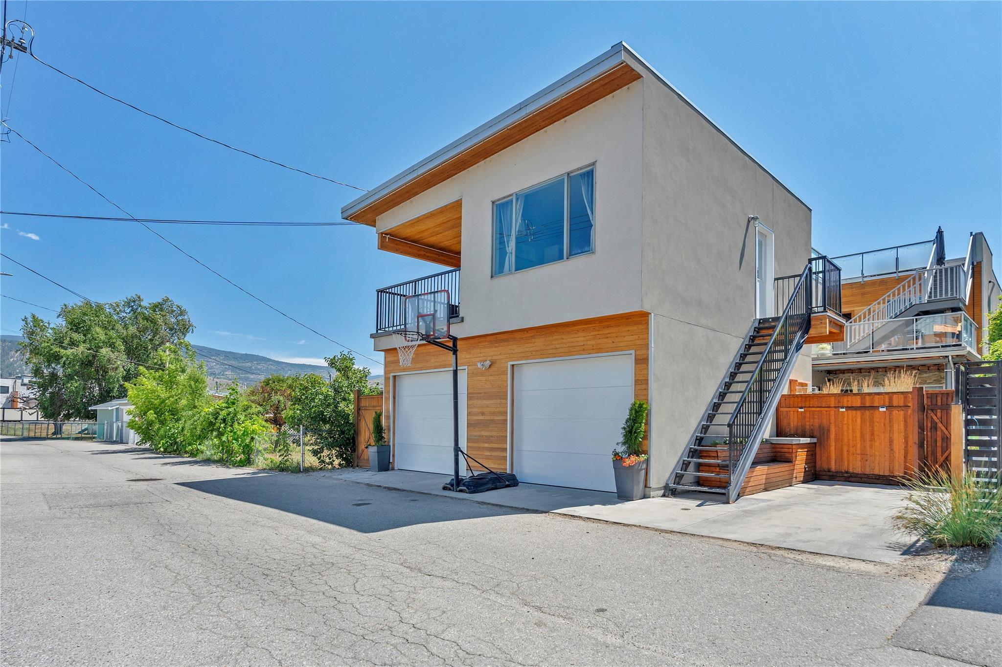 581 Churchill Avenue Penticton V2A 1E2