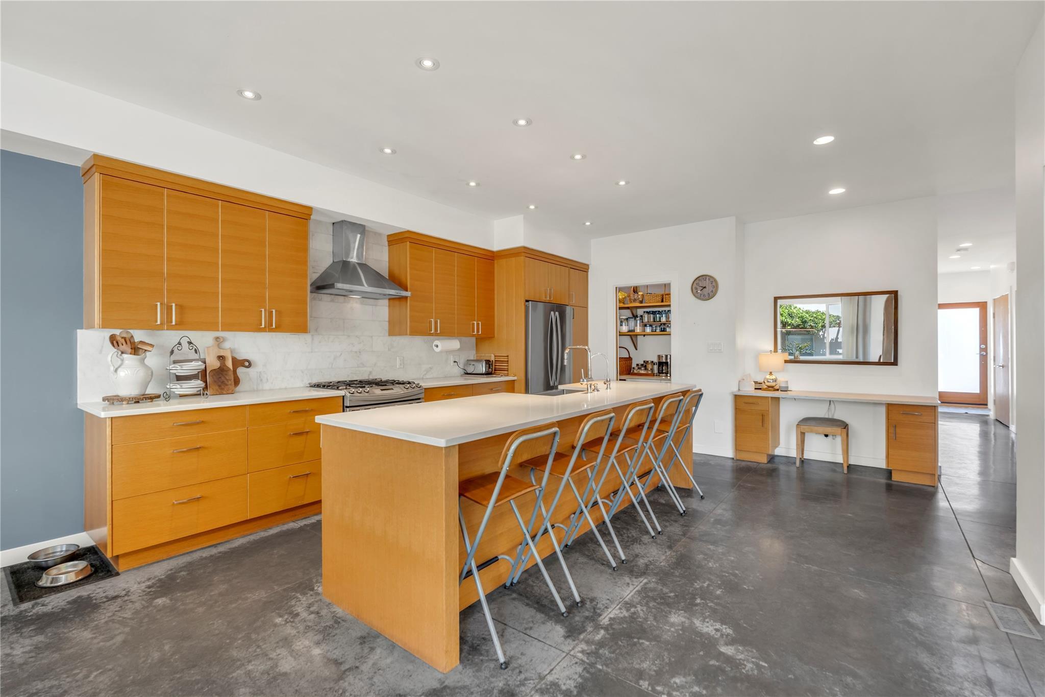 581 Churchill Avenue Penticton V2A 1E2