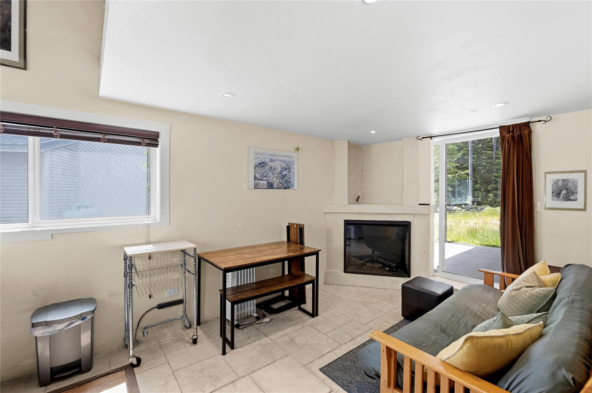 156 Clearview Road 103A Apex Mountain V2A 0E2