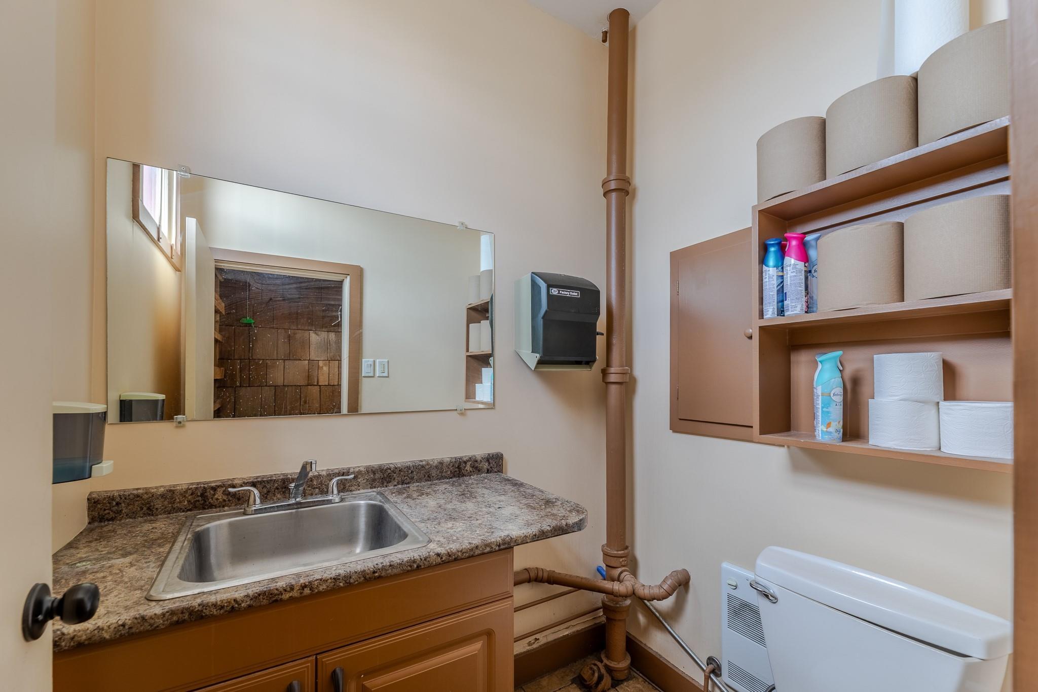 134 Estabrook Avenue Penticton V2A 1G3