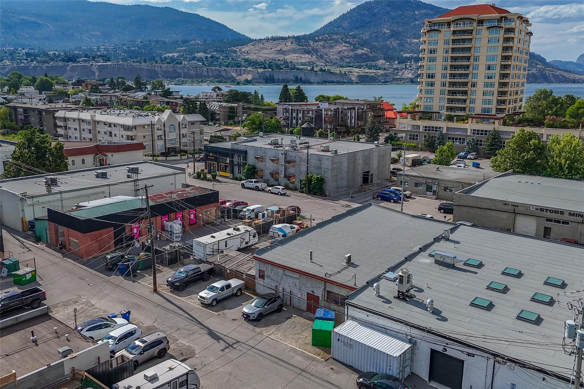 134 Estabrook Avenue Penticton V2A 1G3