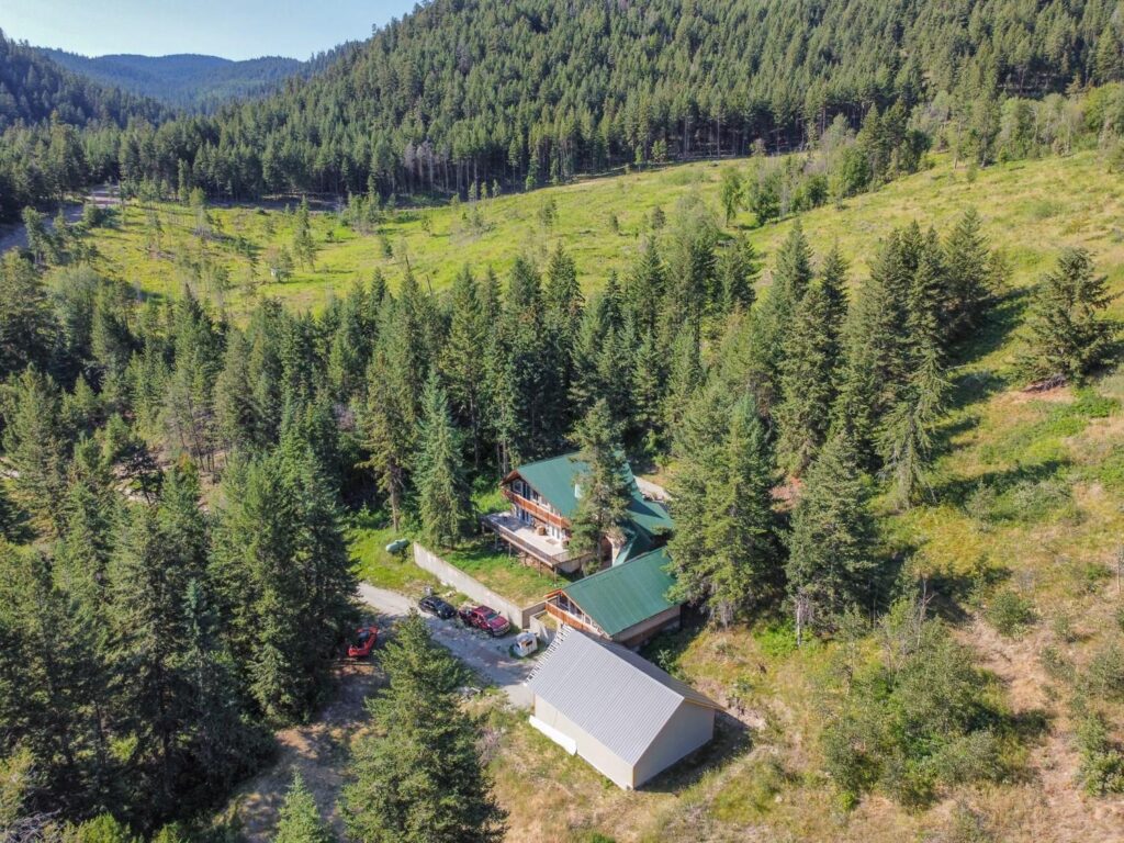 842 Grand Oro Road Kaleden V0H 1K0