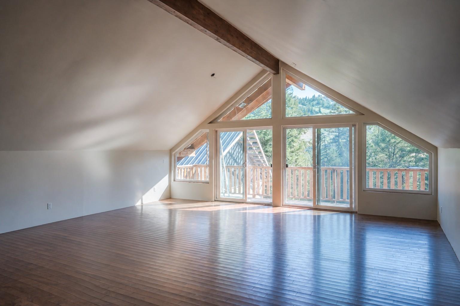 842 Grand Oro Road Kaleden V0H 1K0