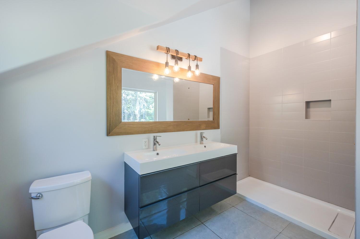 842 Grand Oro Road Kaleden V0H 1K0