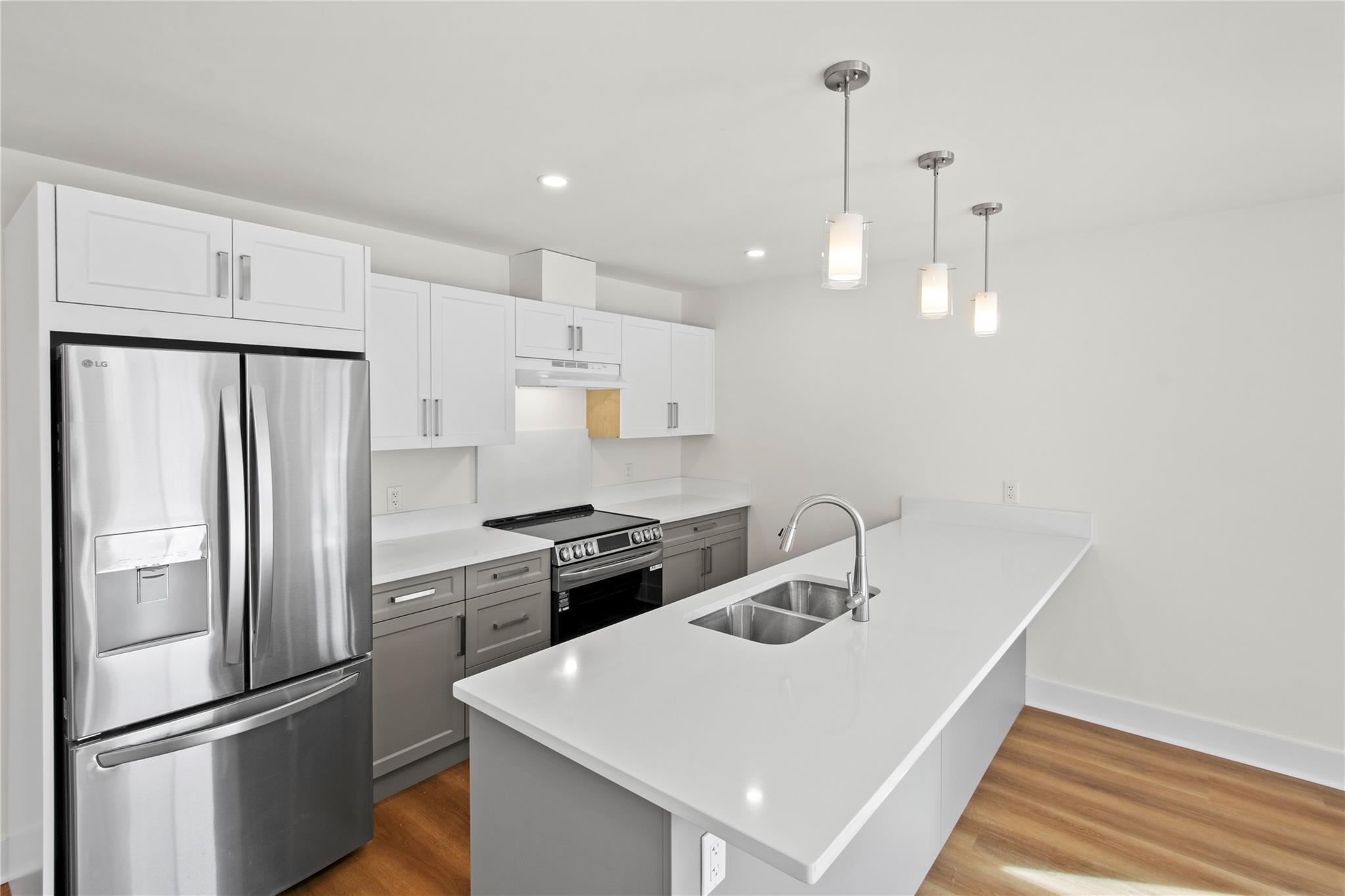 578 Lakeshore Drive 203 Penticton V2A 1B9