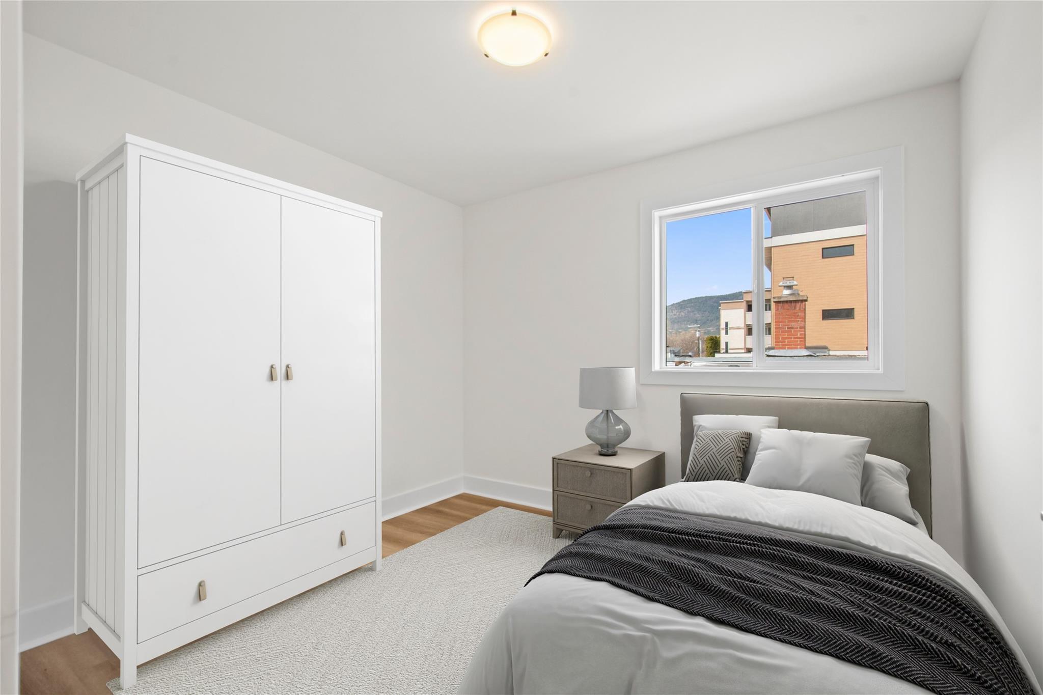 578 Lakeshore Drive 203 Penticton V2A 1B9