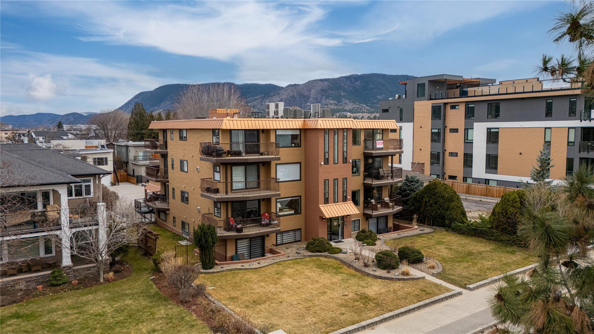 578 Lakeshore Drive 203 Penticton V2A 1B9